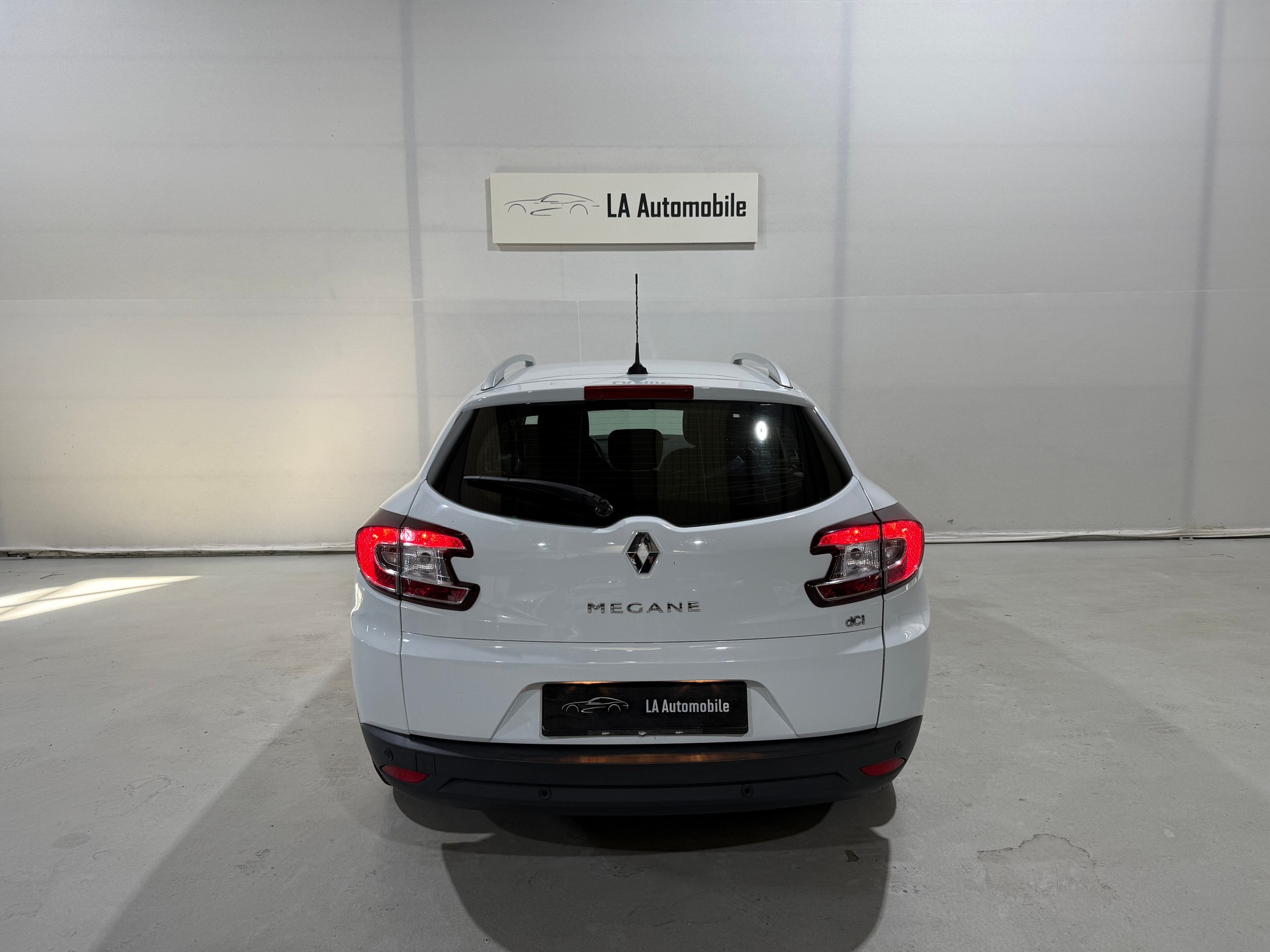 RENAULT Mégane Grandtour 1.5 dCi Bose-image-7