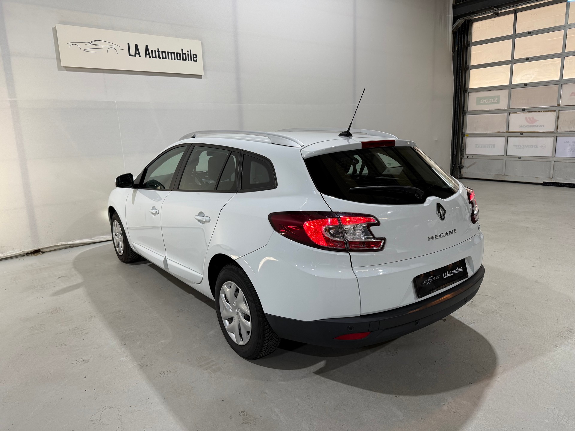 RENAULT Mégane Grandtour 1.5 dCi Bose-image-9