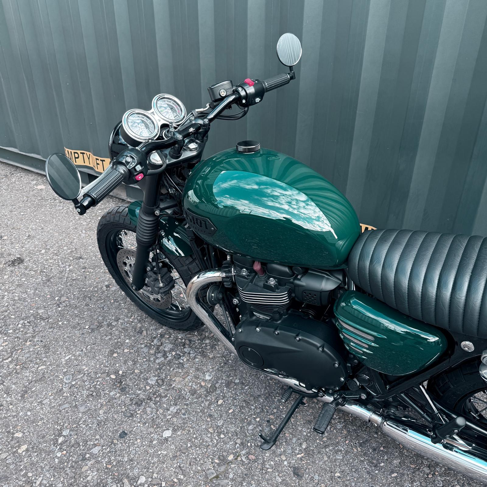 TRIUMPH Bonneville 900 T 100 ABS-image-10