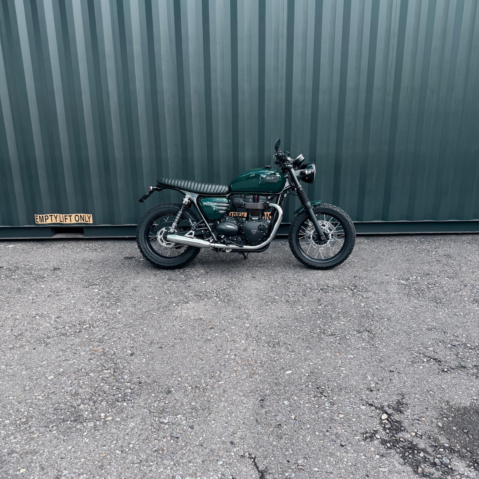 TRIUMPH Bonneville 900 T 100 ABS-image-0