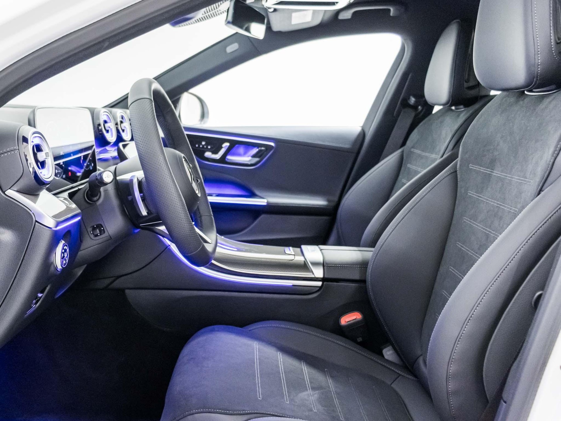 MERCEDES-BENZ C 220 d 4MATIC Swiss Star-image-6