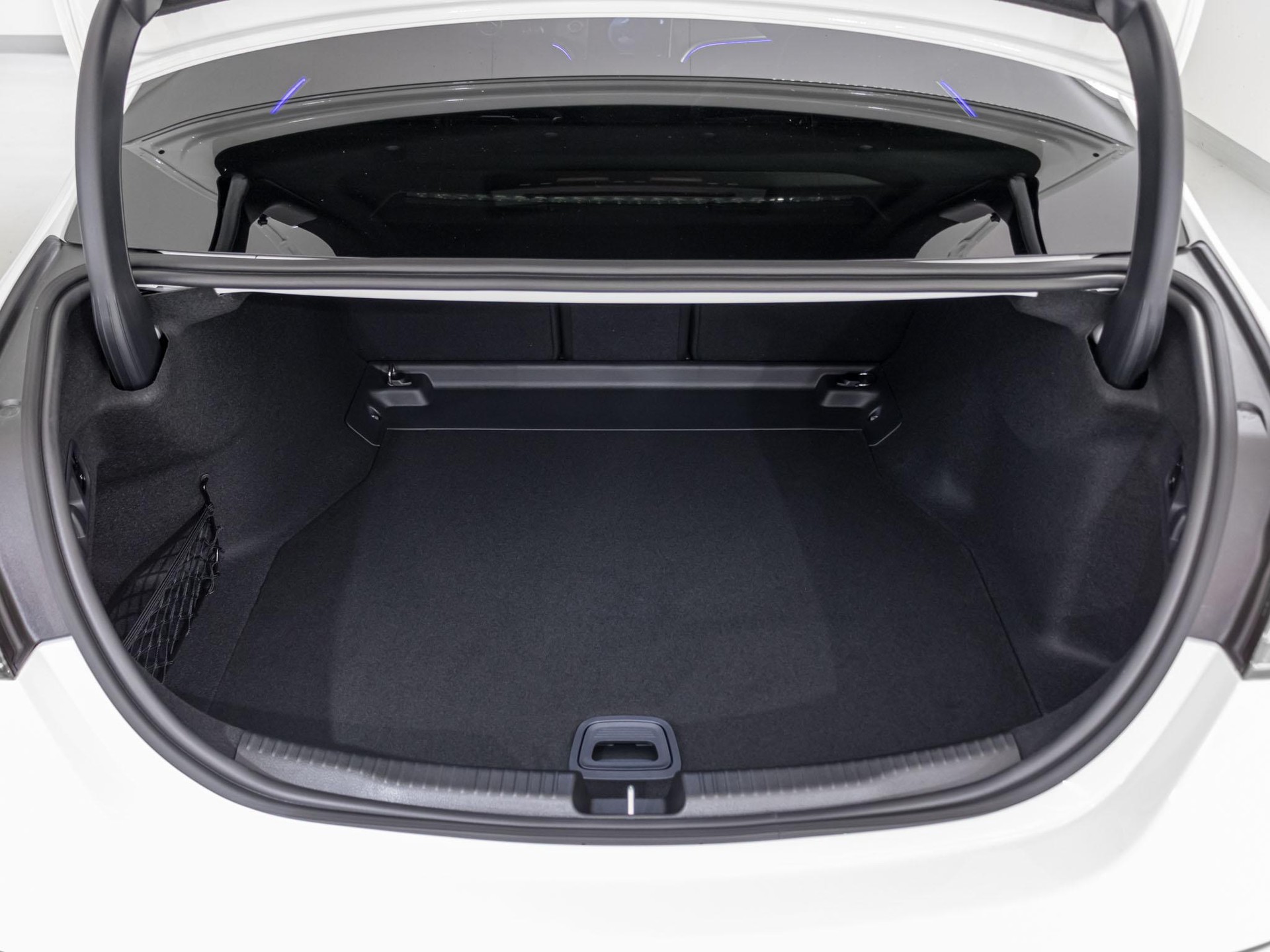 MERCEDES-BENZ C 220 d 4MATIC Swiss Star-image-12