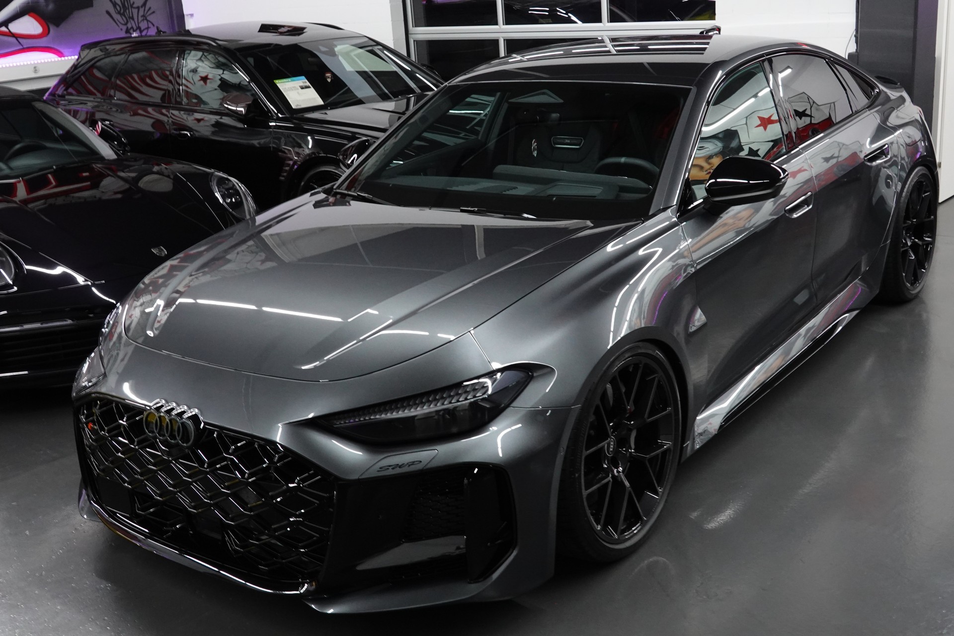 AUDI RS5 LIMOUSINE TFSI 470 kW TIPTRONIC QUATTRO NEW LOW RS5-showroom-element-2