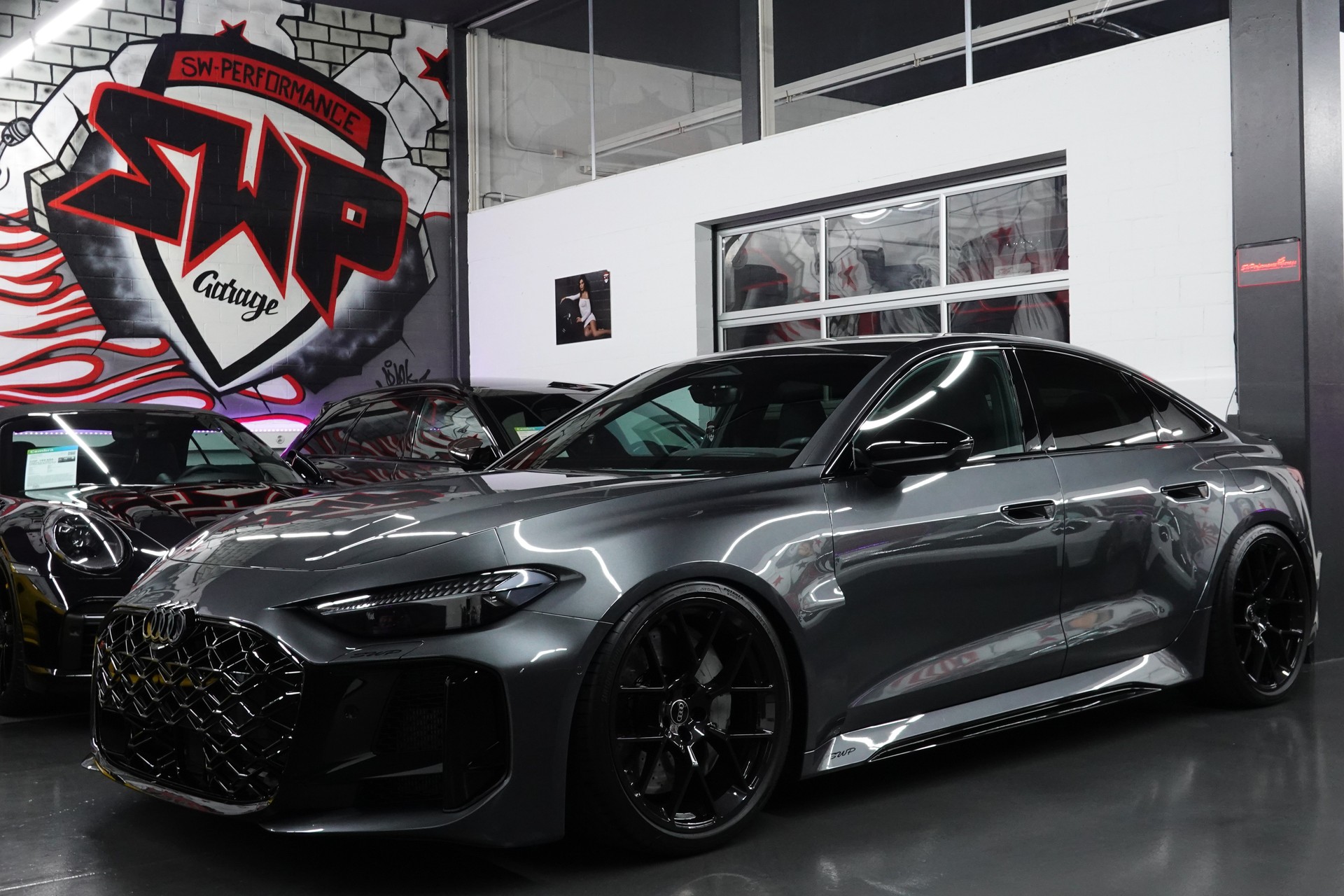 AUDI RS5 LIMOUSINE TFSI 470 kW TIPTRONIC QUATTRO NEW LOW RS5
