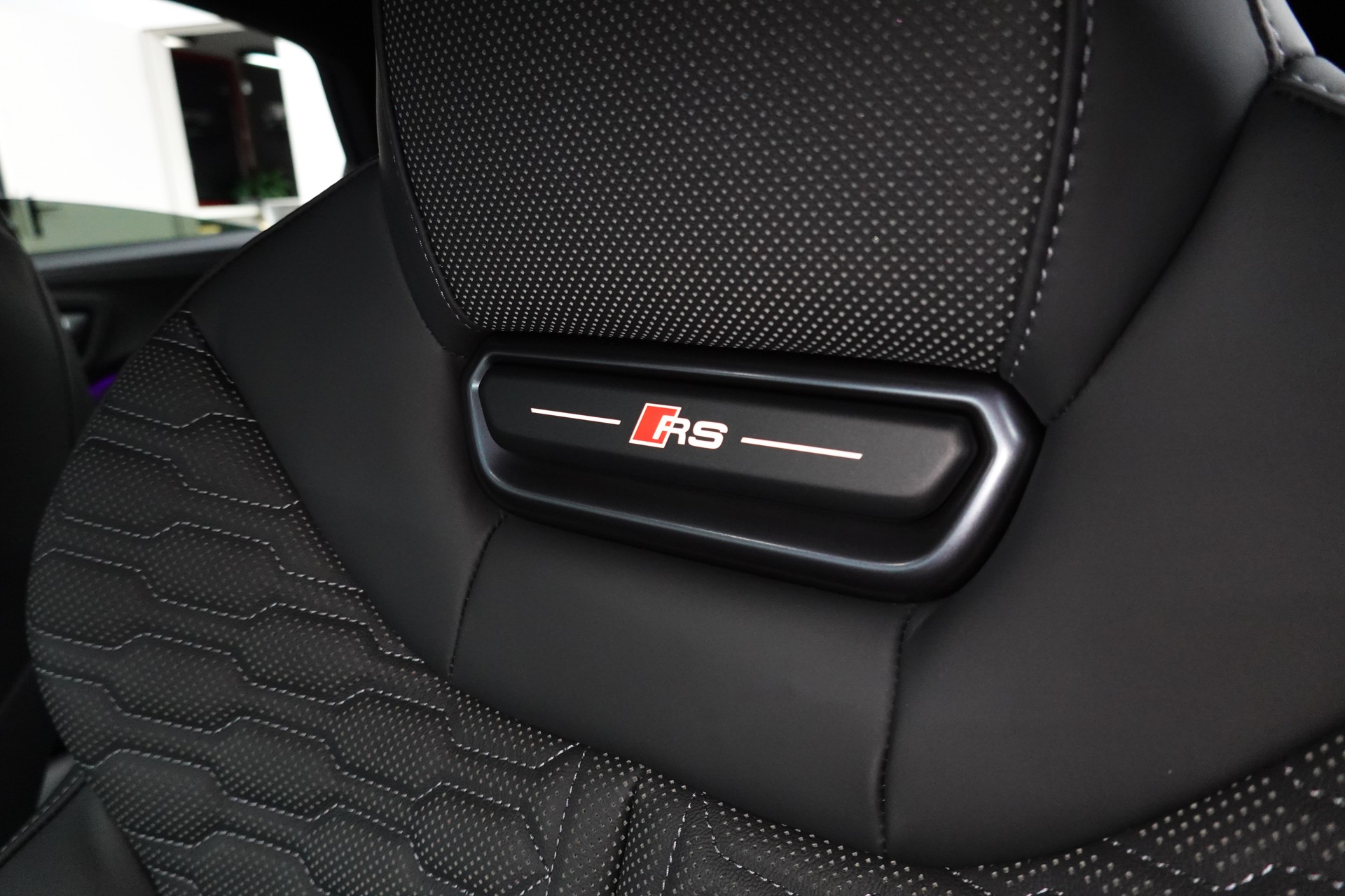 AUDI RS5 LIMOUSINE TFSI 470 kW TIPTRONIC QUATTRO NEW LOW RS5-image-45