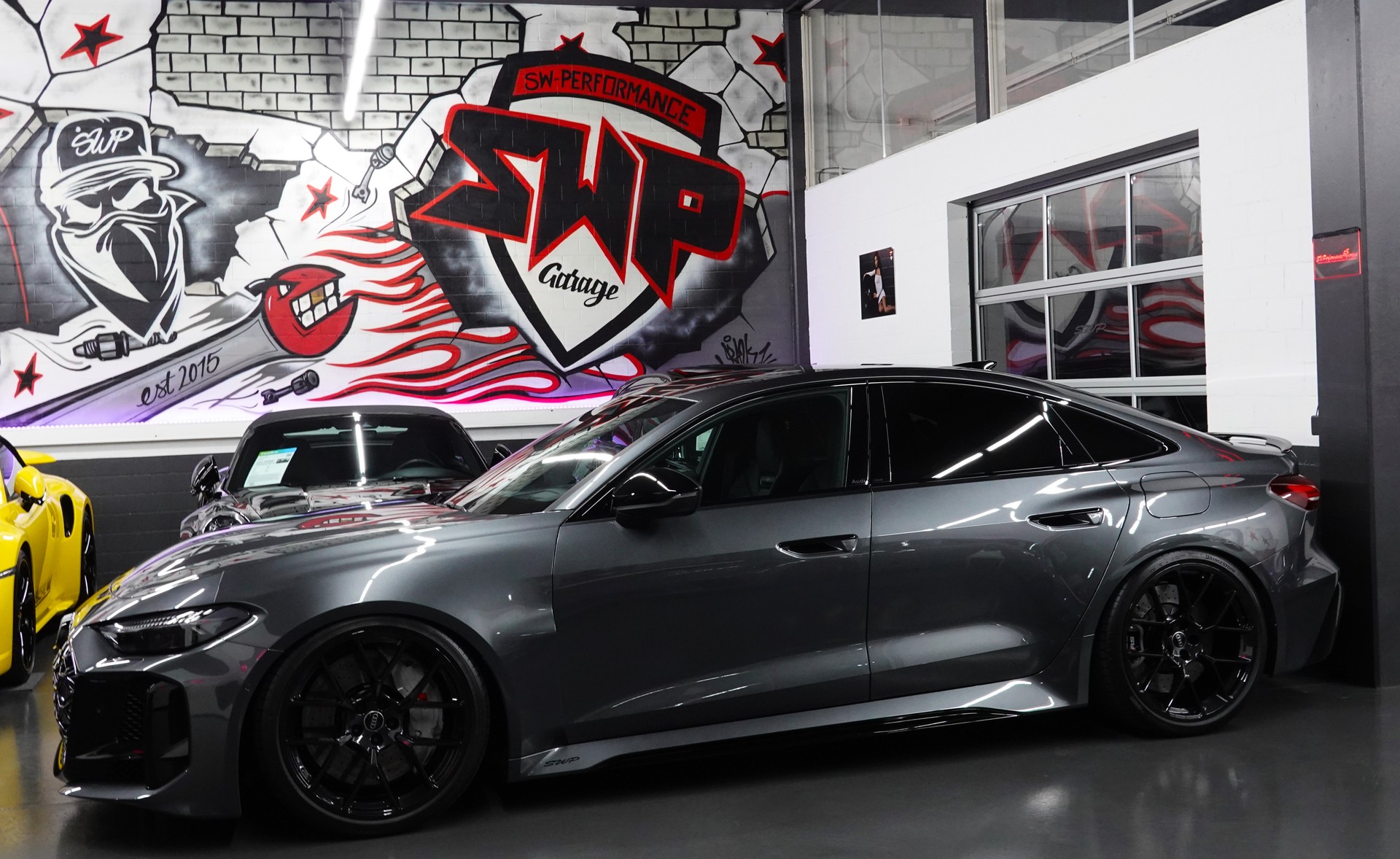 AUDI RS5 LIMOUSINE TFSI 470 kW TIPTRONIC QUATTRO NEW LOW RS5-showroom-element-1