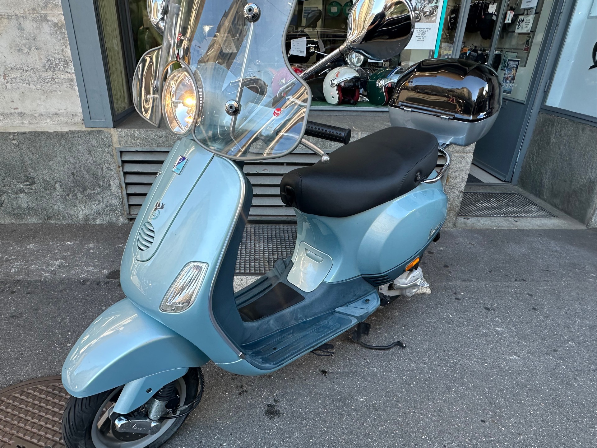 PIAGGIO Vespa 50 LX4 (45km/h)-image-4