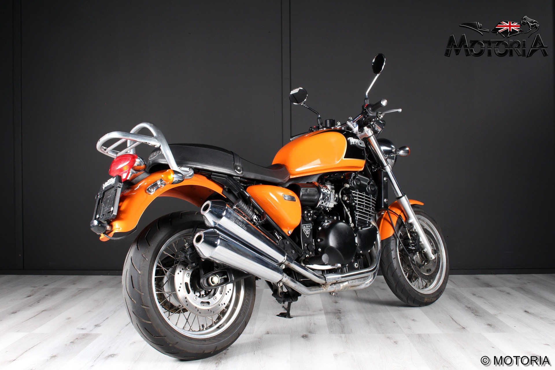 TRIUMPH Thunderbird 900 Sport-image-2