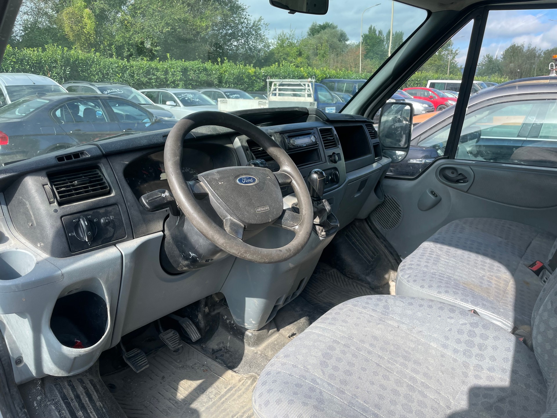 FORD Transit 2.2 TDCi 330 S-image-4