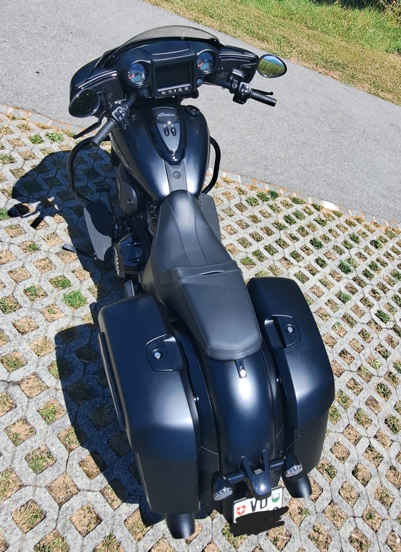 INDIAN Chieftain Dark Horse-image-2