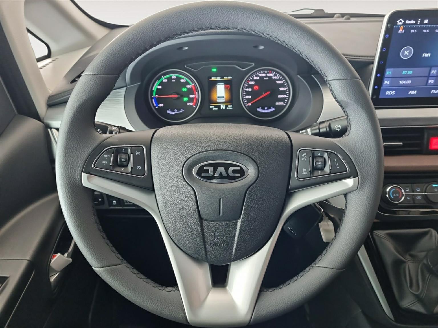 JAC M3EV Elektro Transporter 53 kWh L1H1-image-6