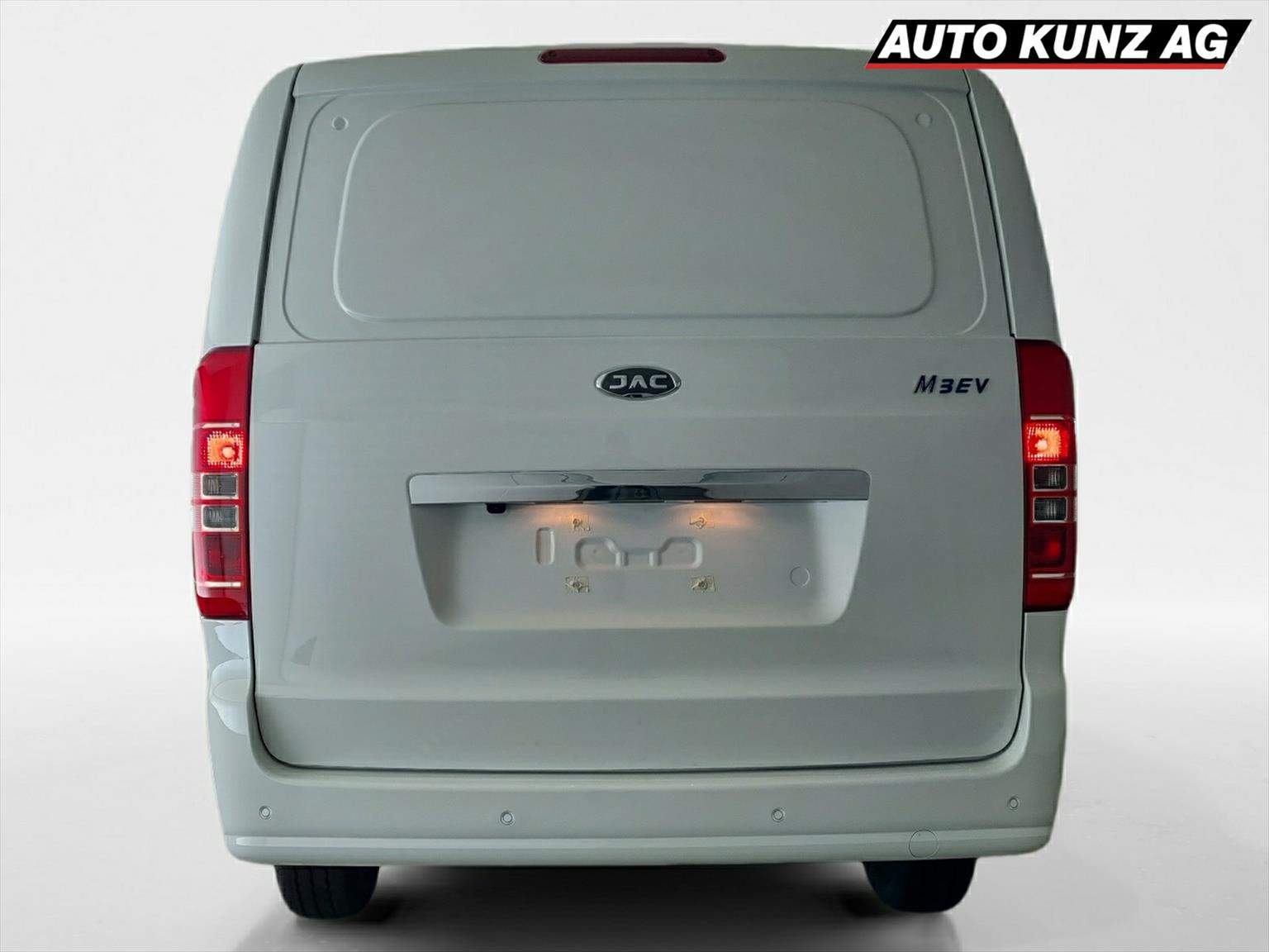 JAC M3EV Elektro Transporter 53 kWh L1H1-showroom-element-3