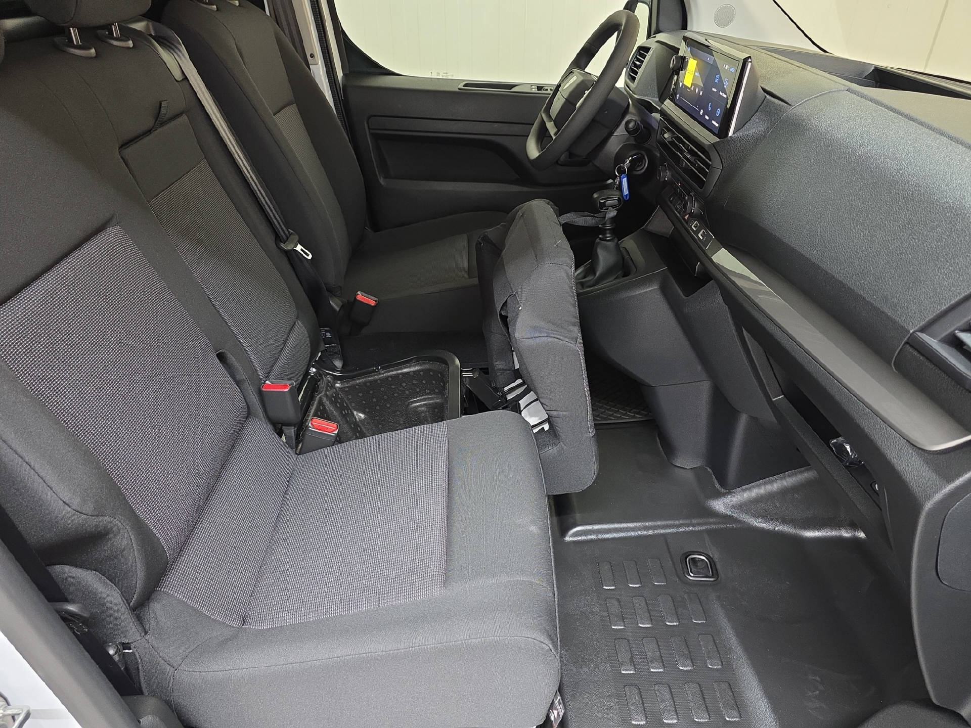 PEUGEOT Expert Kaw. Standard 1.5 BlueHDi 120 S/S-image-9