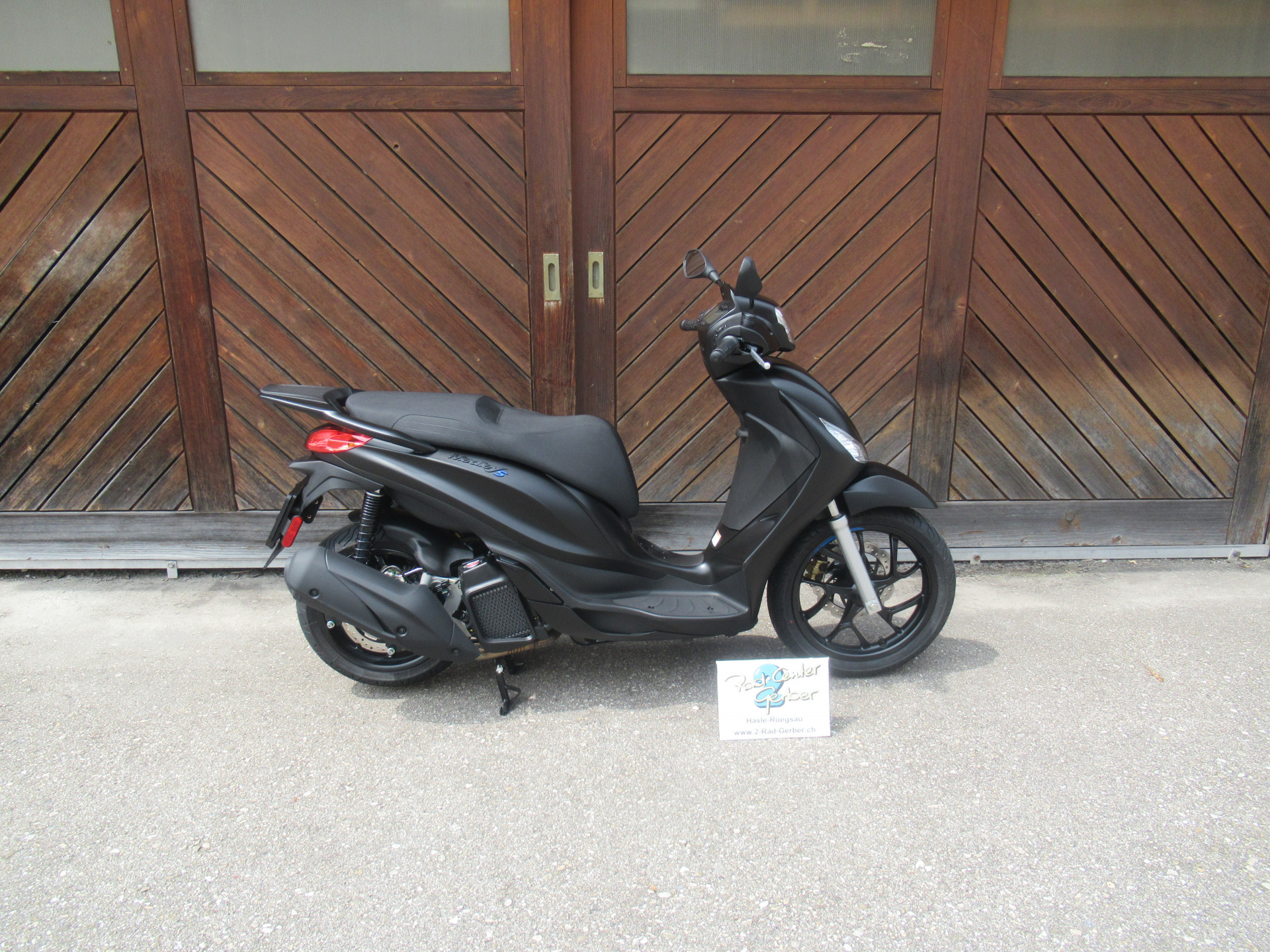 PIAGGIO Medley 125 Sport-image-1
