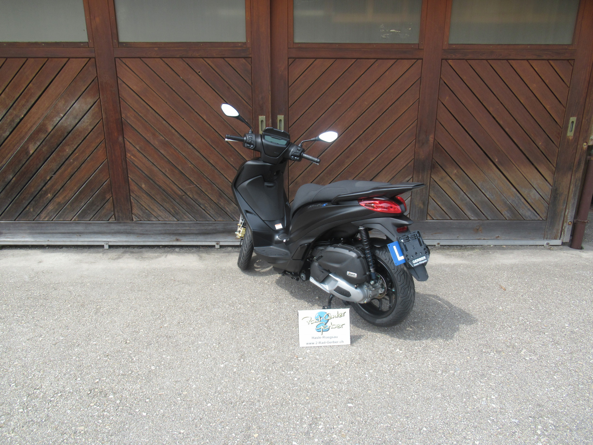 PIAGGIO Medley 125 Sport-image-2