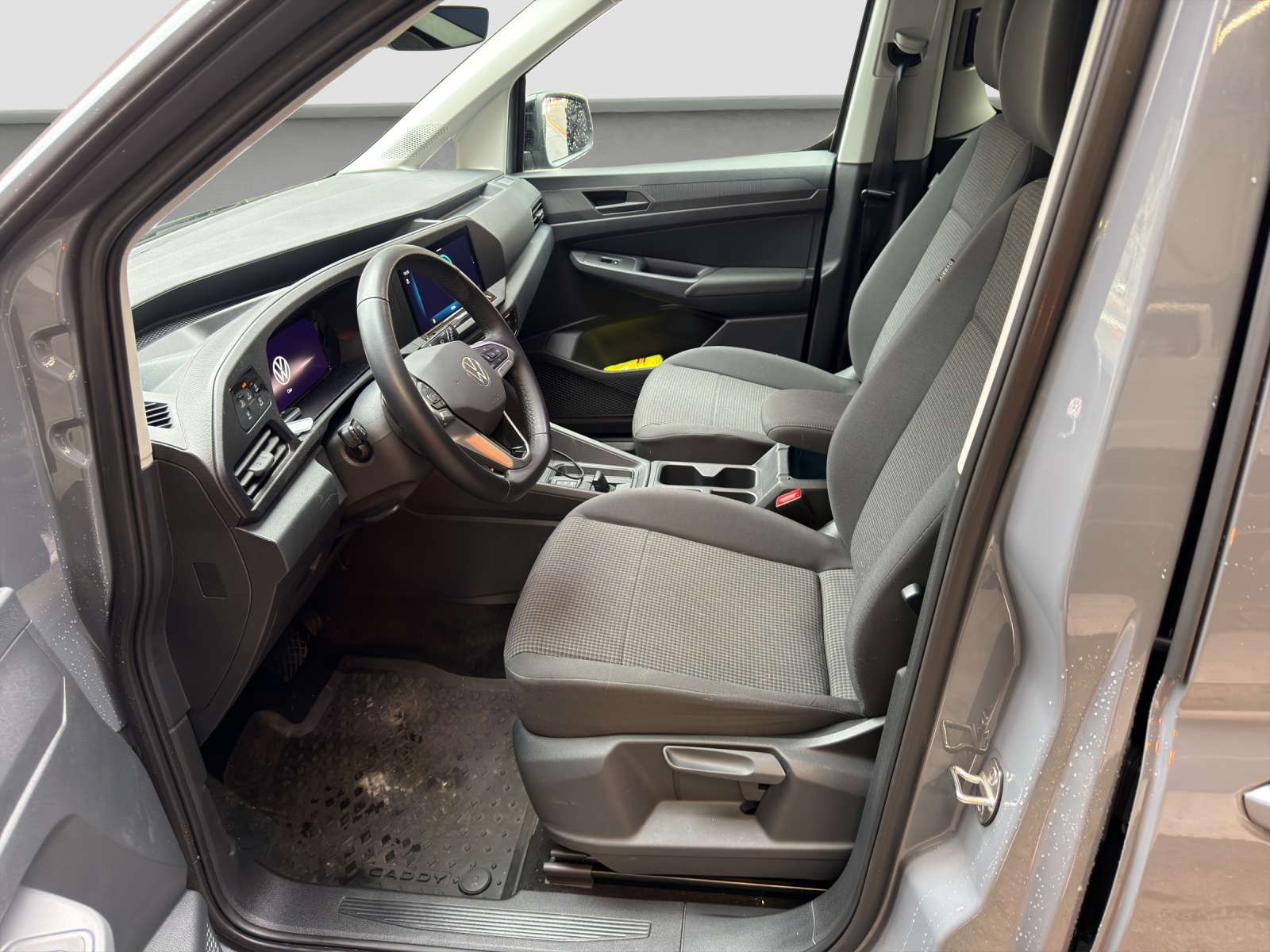 VW Caddy 1.5 TSI Plug in Hybrid Life DSG-image-5