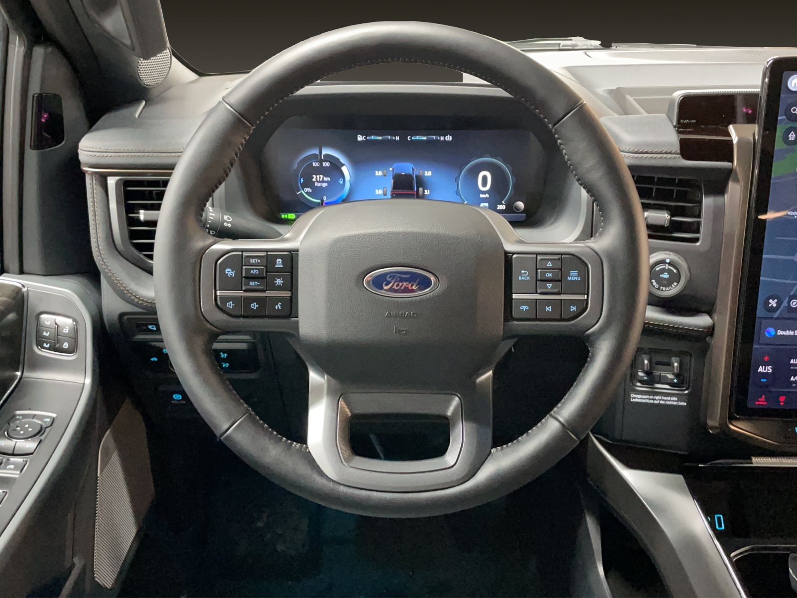 FORD F-150 Lightning DKab.Pick-up 98 kWh Lariat Launch Edition-image-7