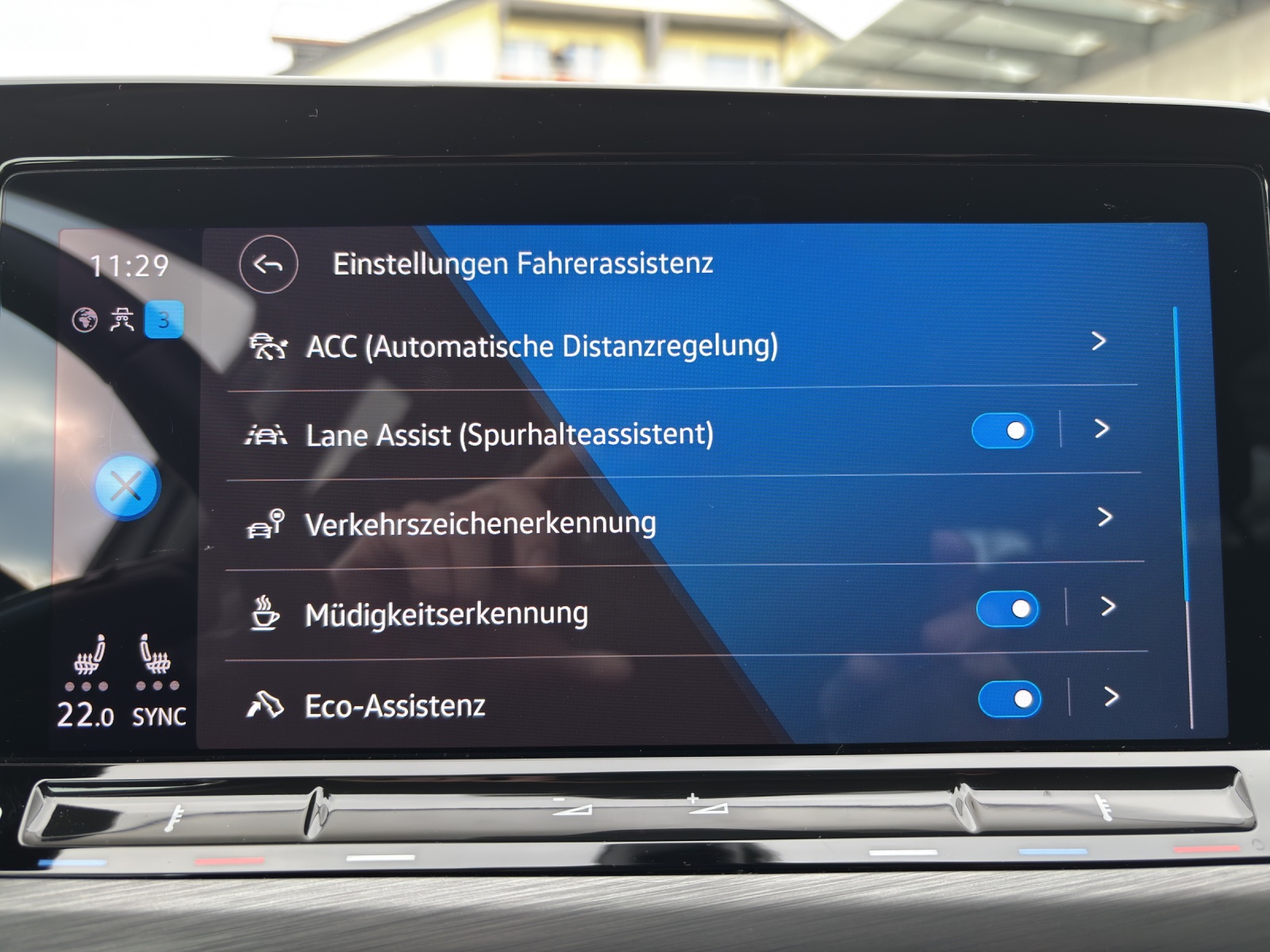 VW Golf 2.0 TSI Style DSG mit ergoActive-Sitz elektr. & Memory-image-25