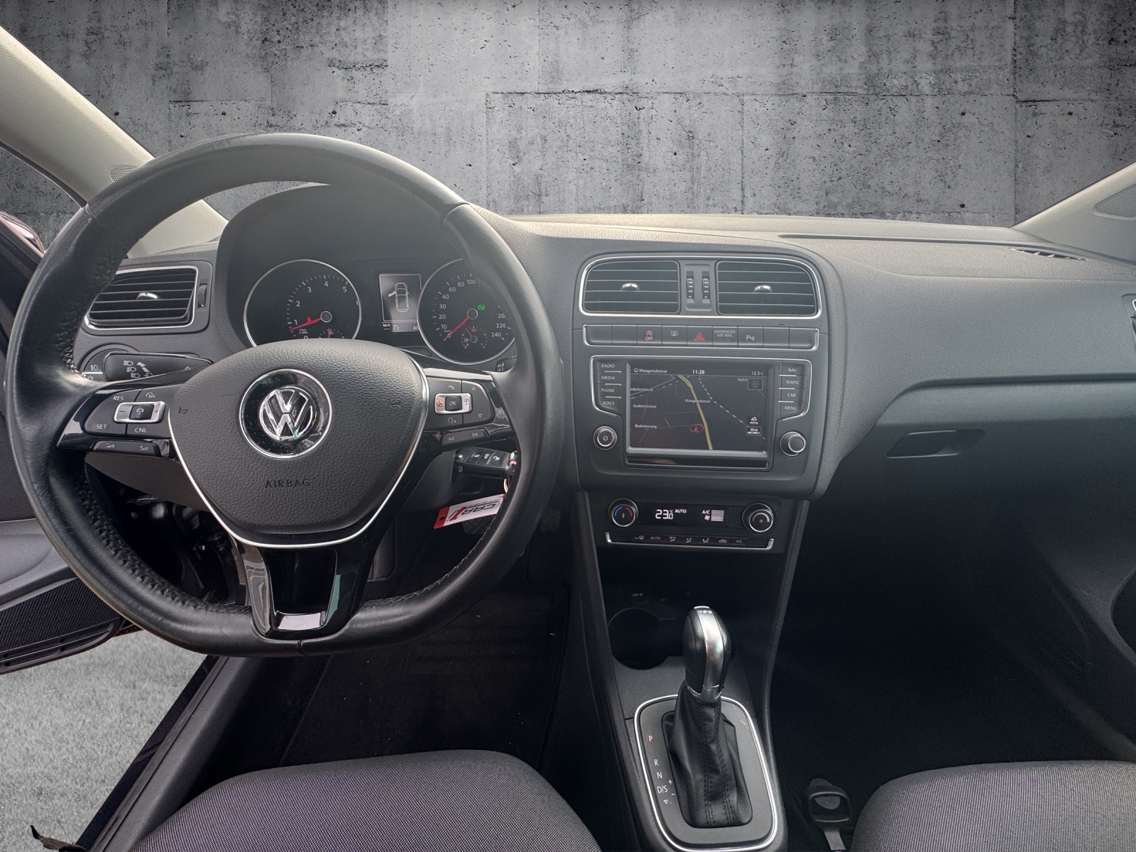 VW Polo 1.2 TSI BMT Comfortline DSG-image-14