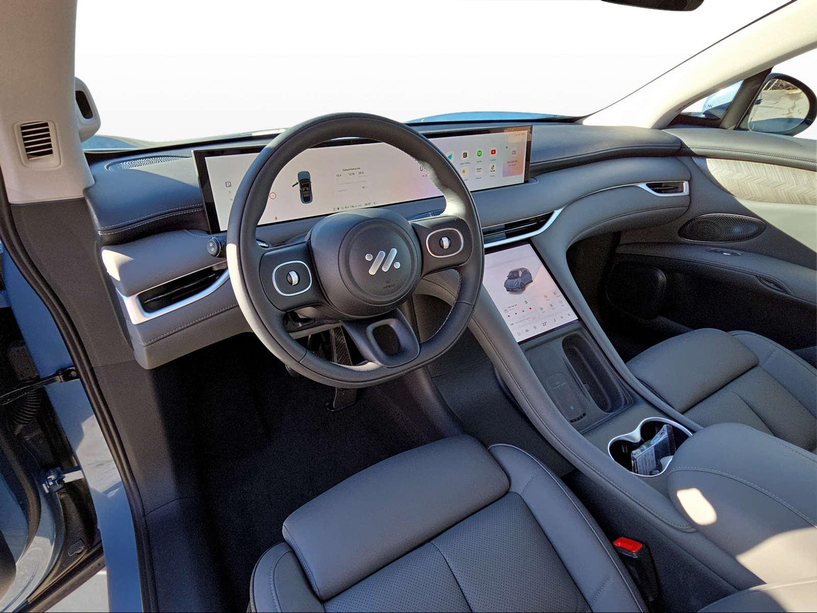 MG IM6 100 kWh Performance 21 4WD-image-8
