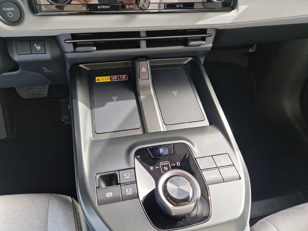 TOYOTA C-HR+ Premium AWD 48139/003-image-15