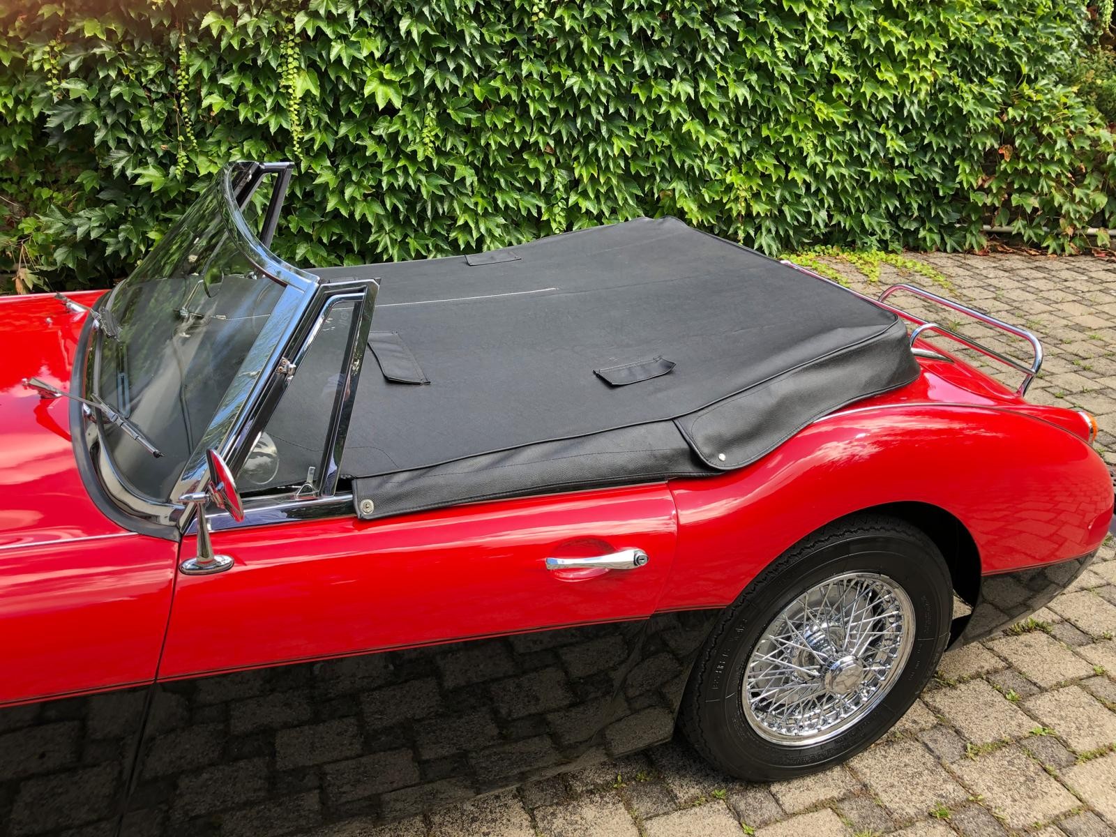 AUSTIN-HEALEY 3000 MKIII BJ8-image-7