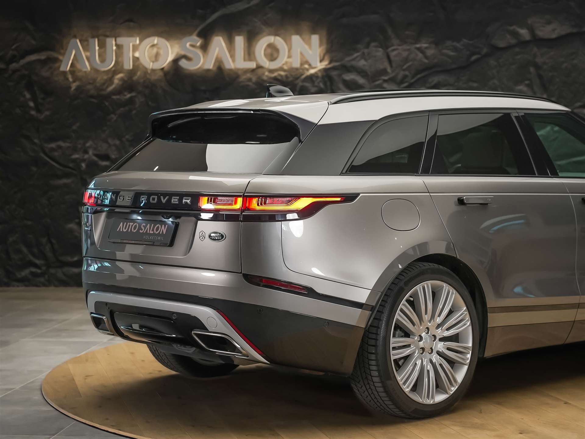 LAND ROVER Range Rover Velar D 300 R-Dynamic HSE *CH-Auto*Massage*Panorama*Head-Up*Sitzlüftung*-image-20
