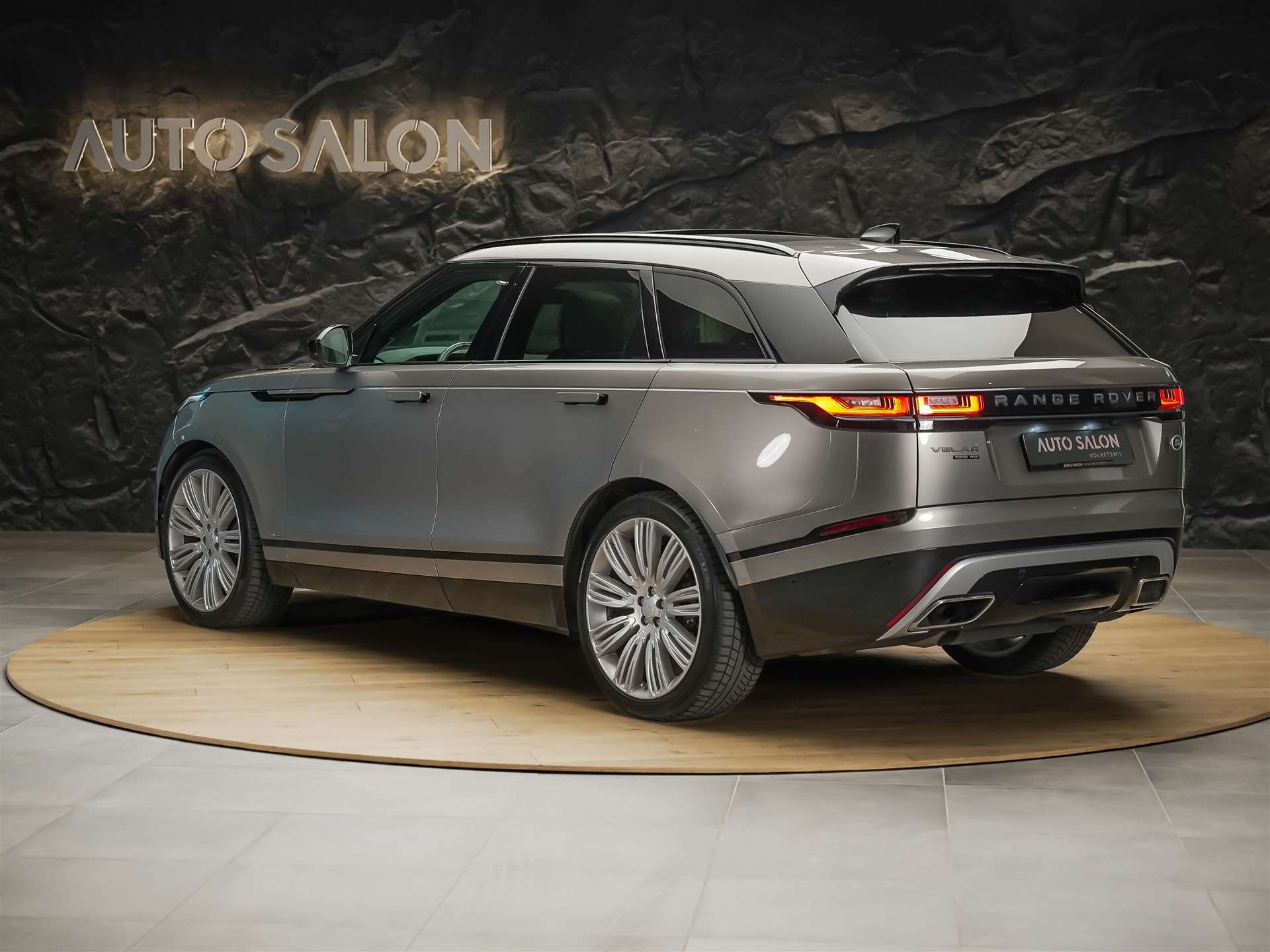 LAND ROVER Range Rover Velar D 300 R-Dynamic HSE *CH-Auto*Massage*Panorama*Head-Up*Sitzlüftung*-showroom-element-3