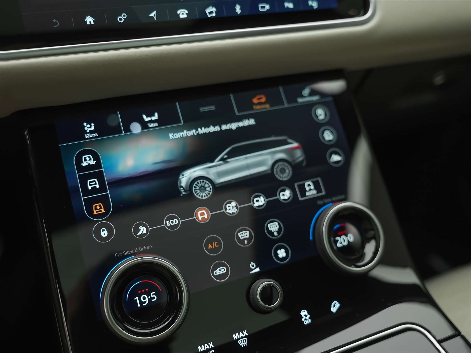 LAND ROVER Range Rover Velar D 300 R-Dynamic HSE *CH-Auto*Massage*Panorama*Head-Up*Sitzlüftung*-image-38