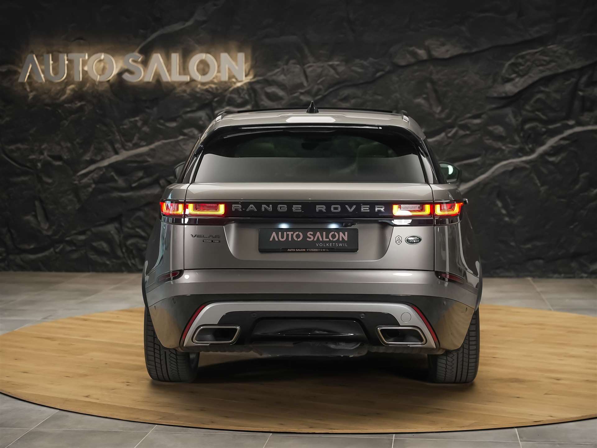 LAND ROVER Range Rover Velar D 300 R-Dynamic HSE *CH-Auto*Massage*Panorama*Head-Up*Sitzlüftung*-image-4