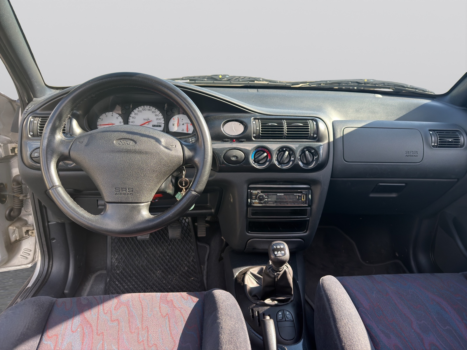 FORD Escort 2.0i 16V RS Sauber-image-14