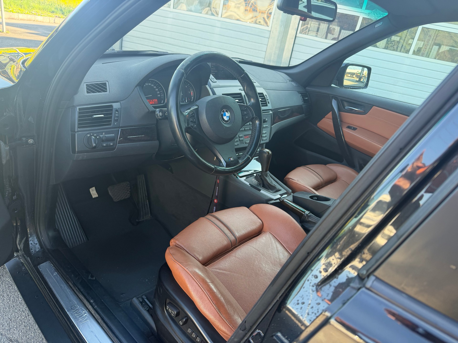 BMW X3 xDrive 20d (2.0d) Steptronic-image-5