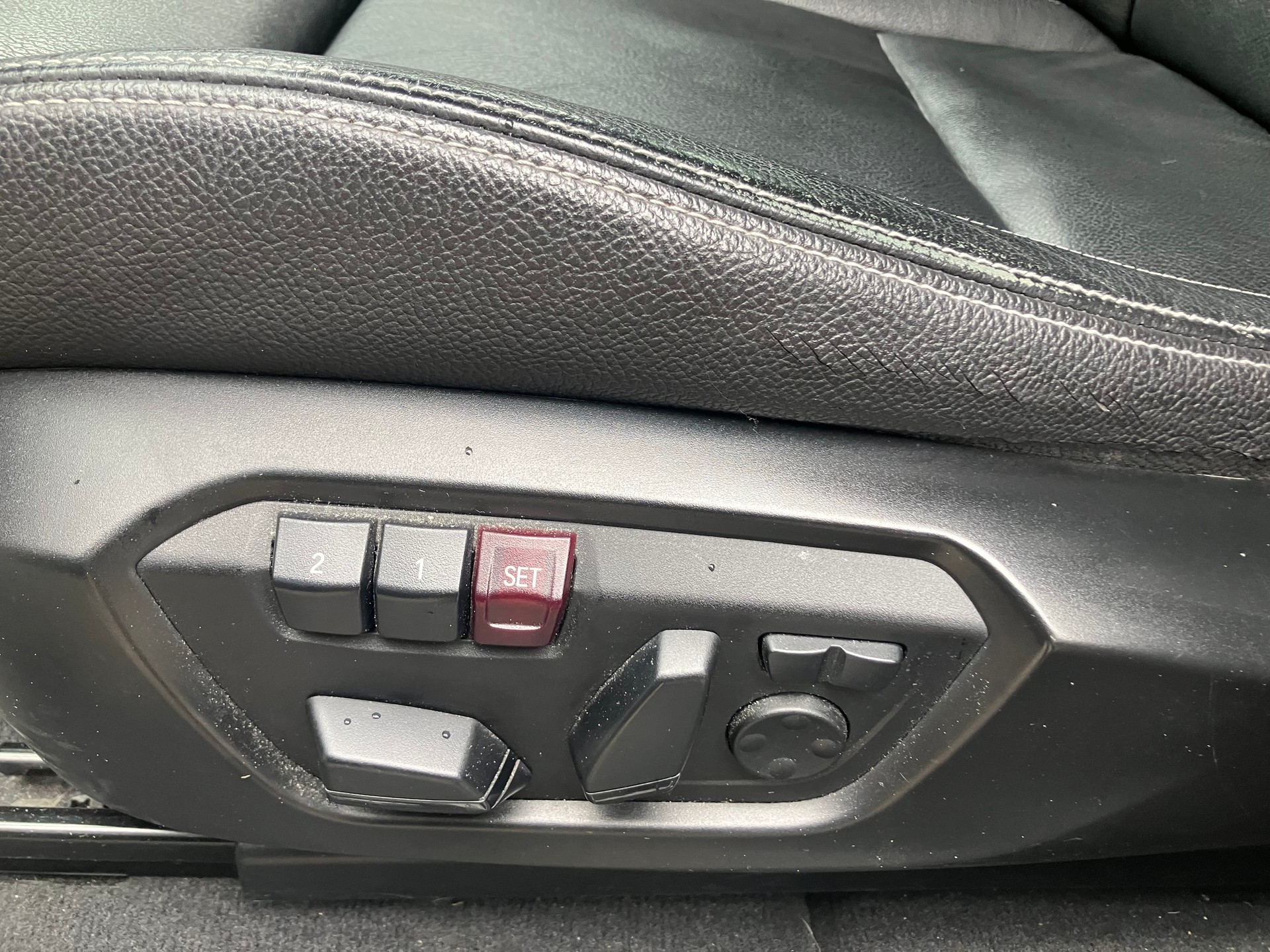 BMW X4 M 40i Steptronic-image-2