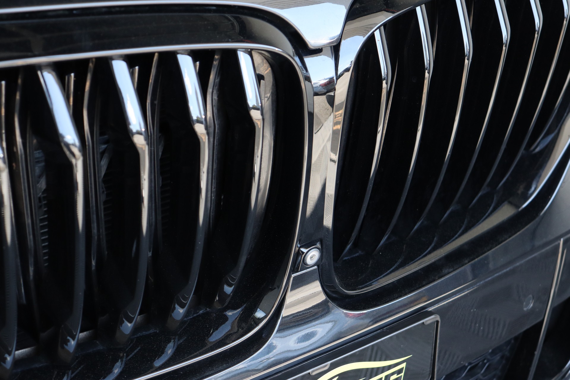 BMW X5 xDrive 40i Steptronic-showroom-element-3