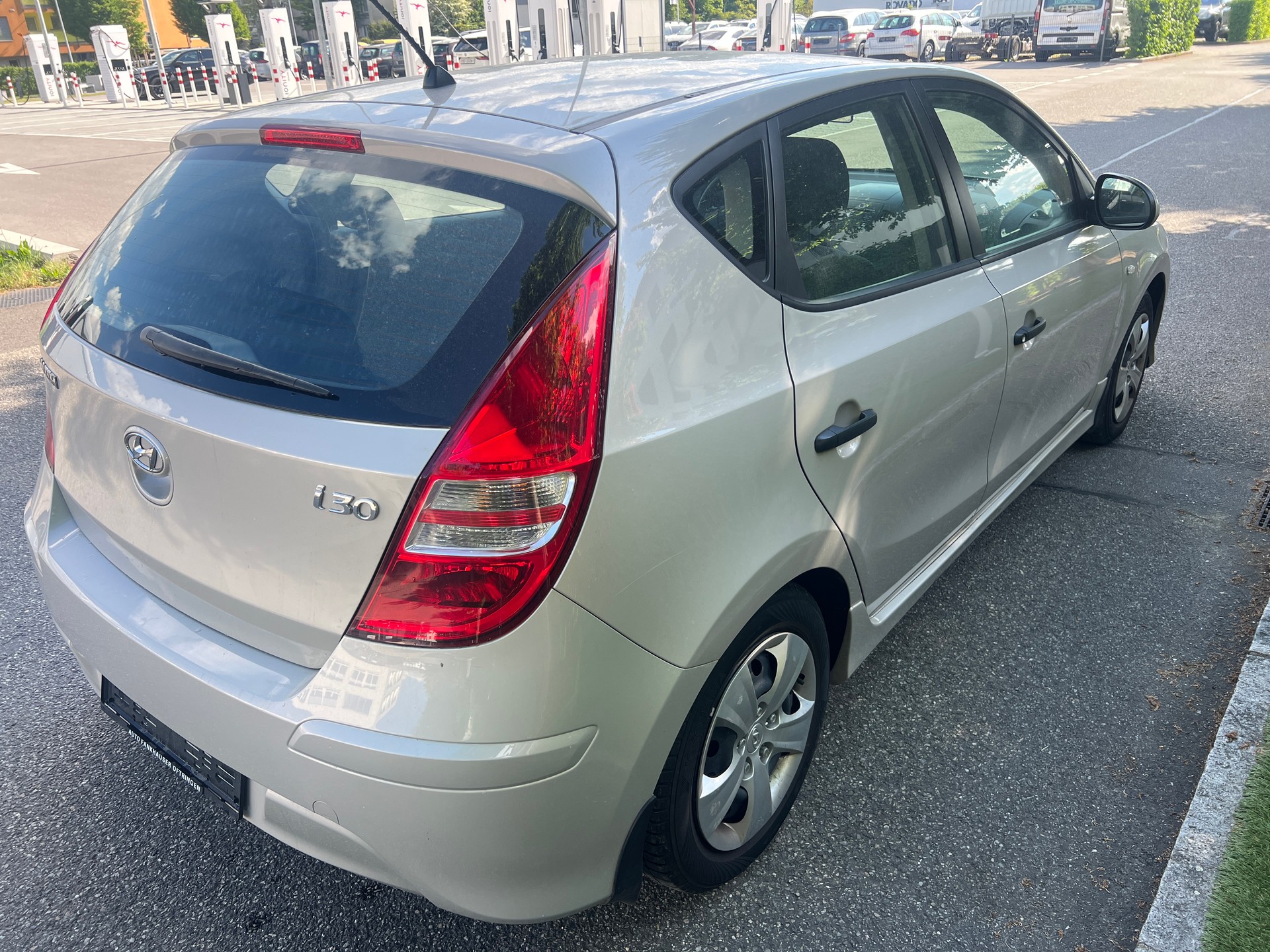 HYUNDAI i30 1.4 Comfort-image-5