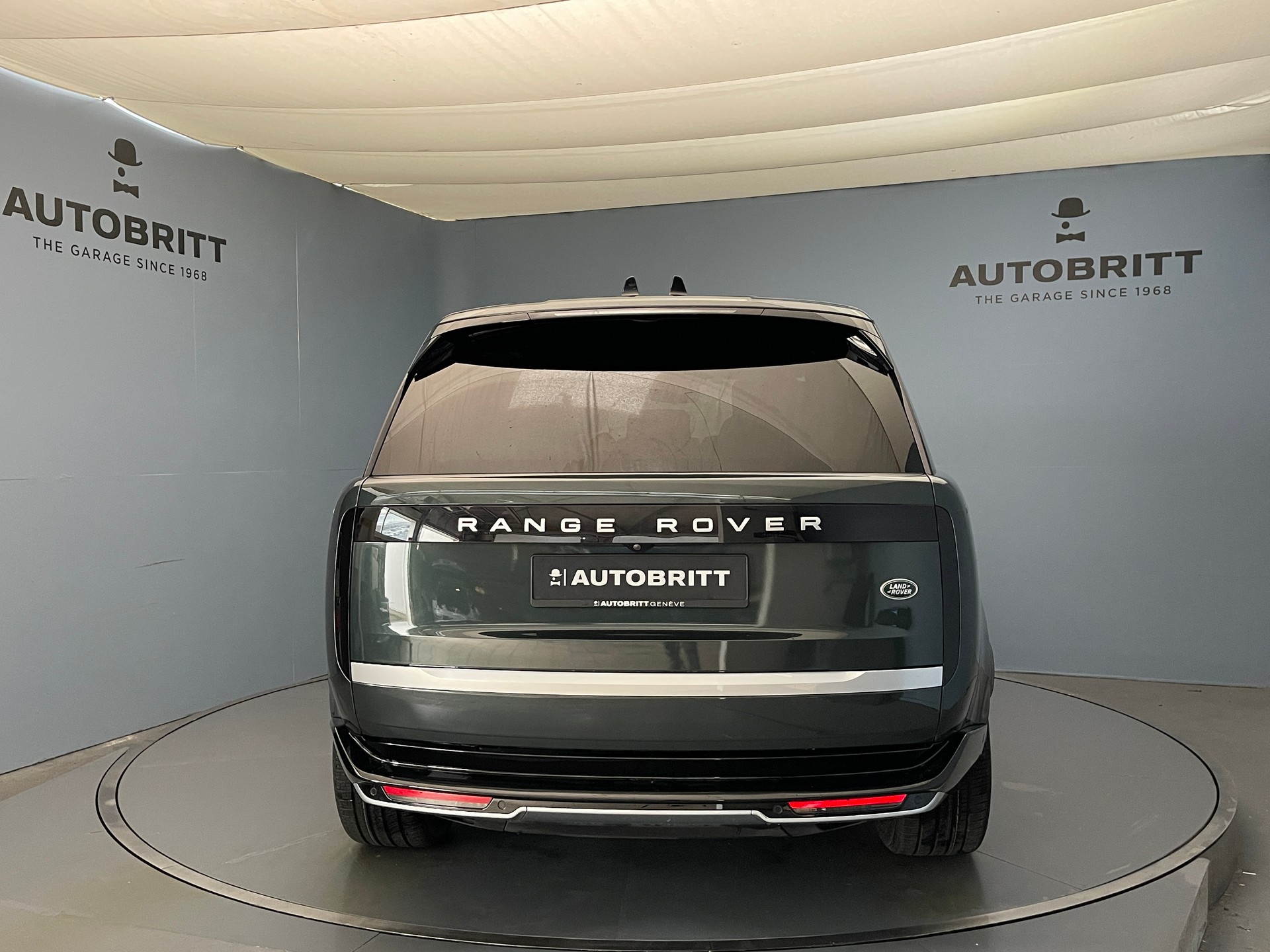 LAND ROVER Range Rover 3.0 Si6 Autobiography-image-4