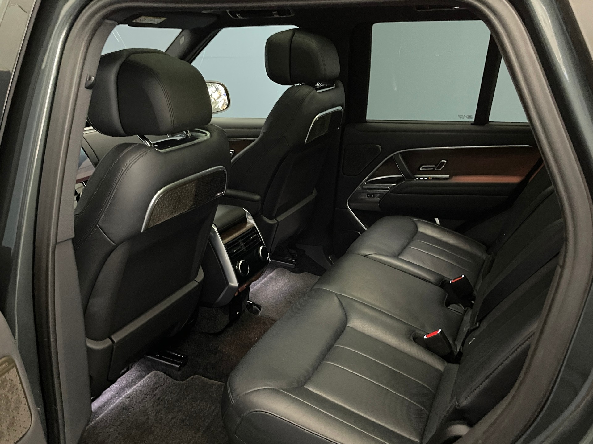 LAND ROVER Range Rover 3.0 Si6 Autobiography-image-10