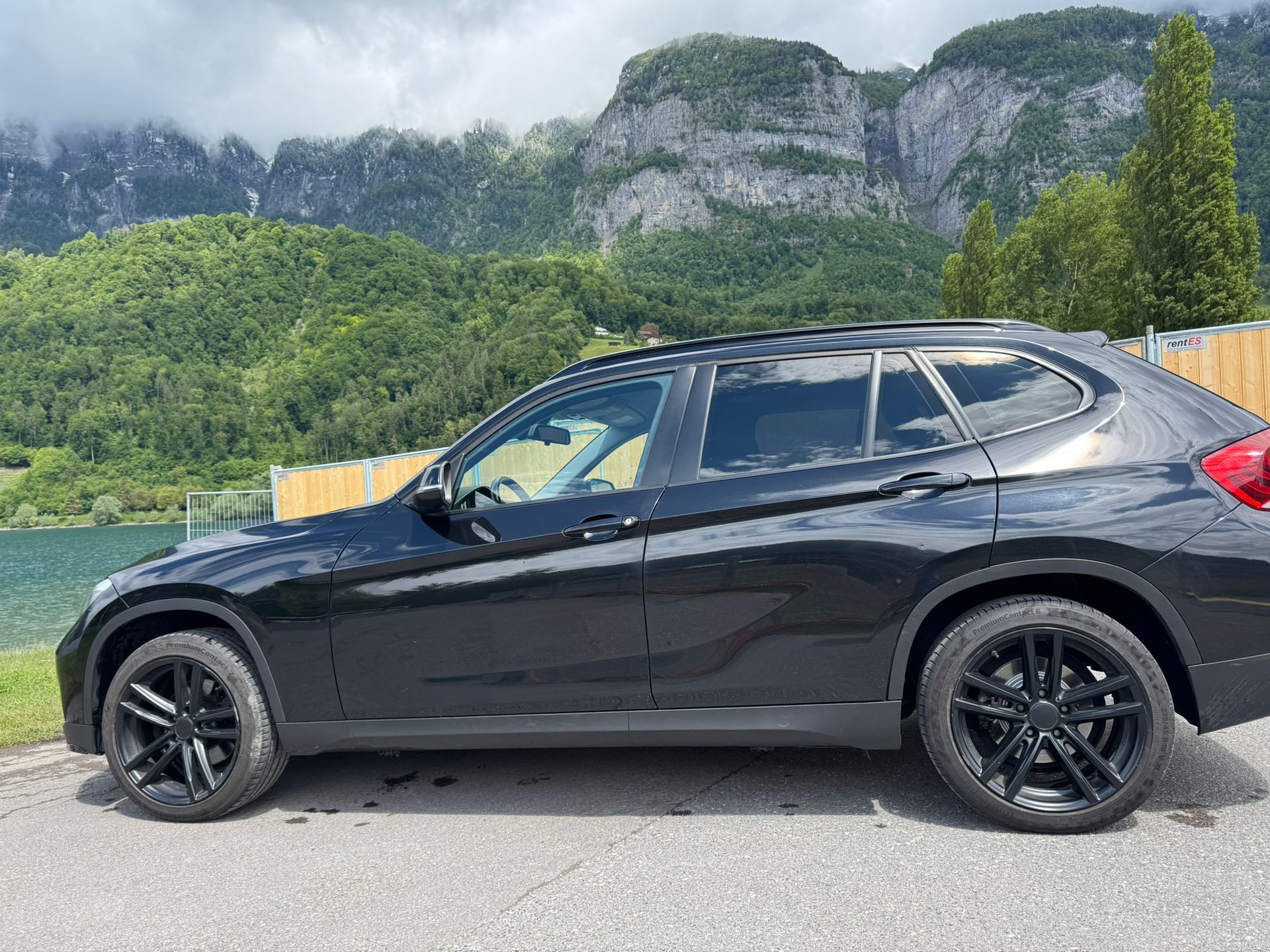 BMW X1 xDrive 18d-image-4