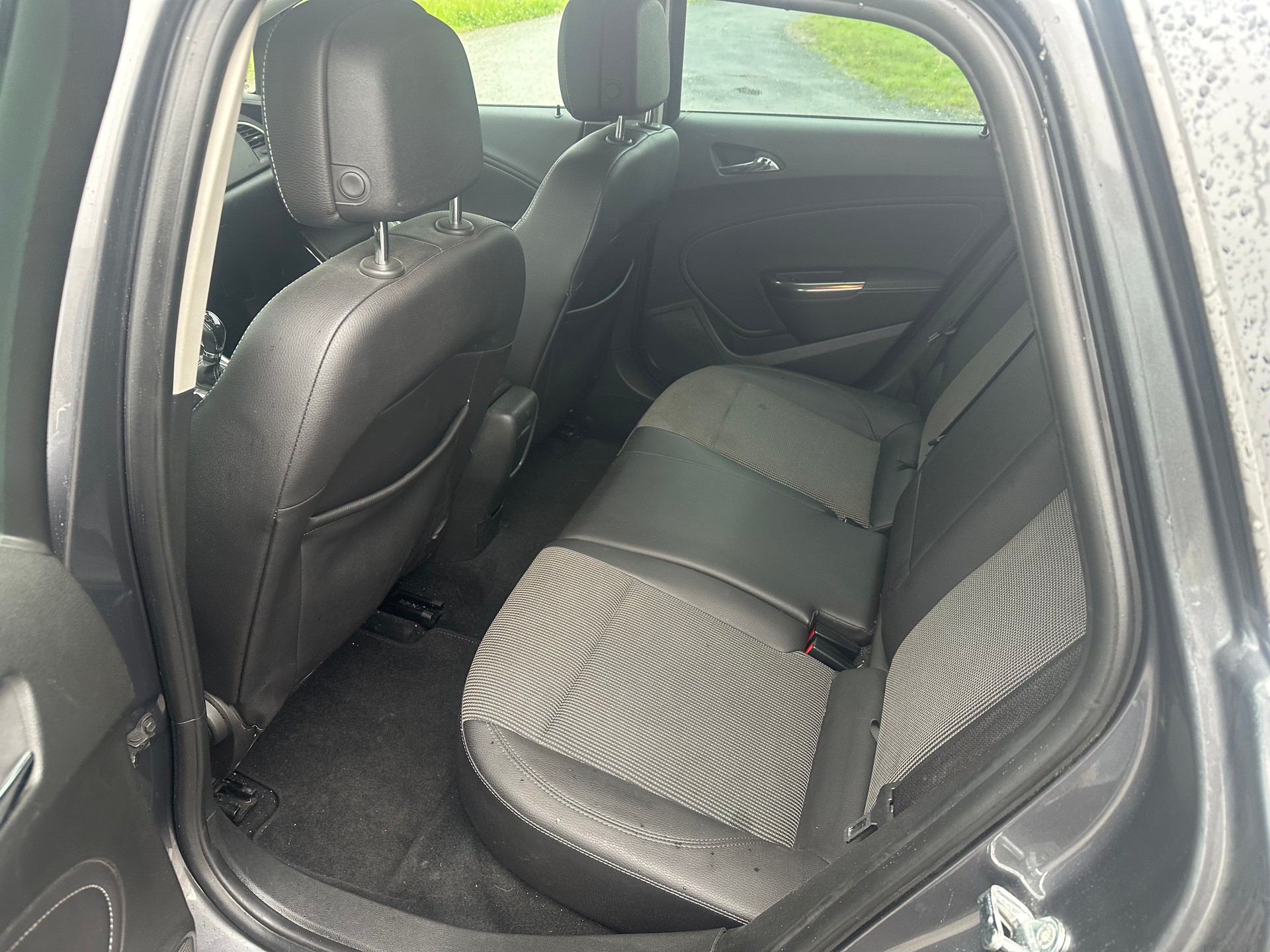 OPEL Astra SportsTourer 2.0 CDTi Cosmo-image-11