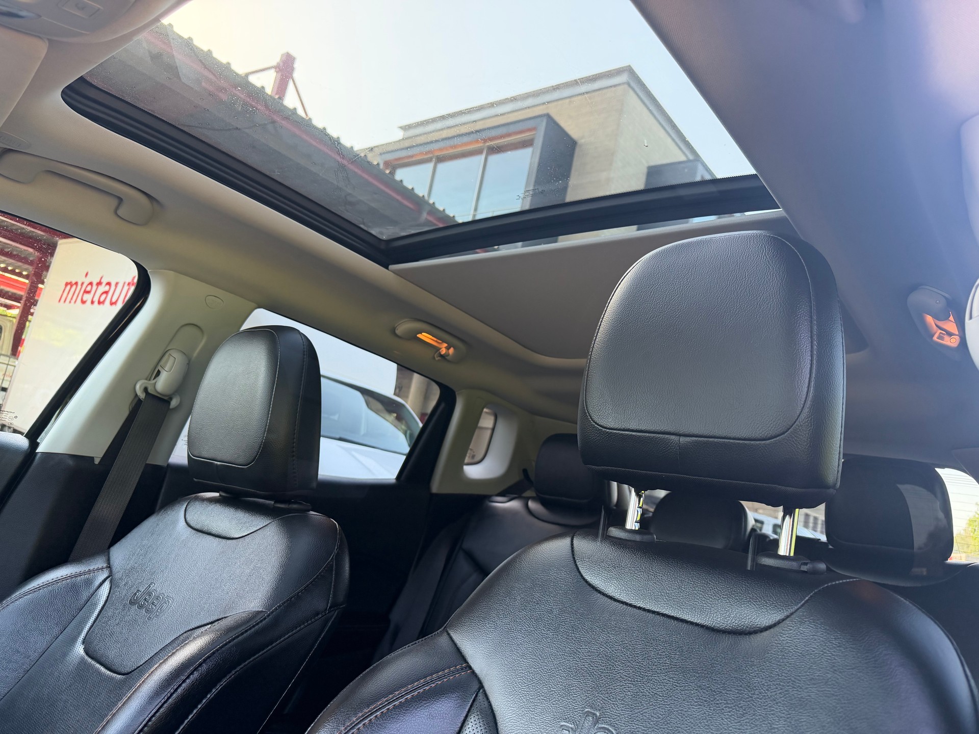 JEEP Compass 1.4 Turbo Limited AWD 9ATX-image-13