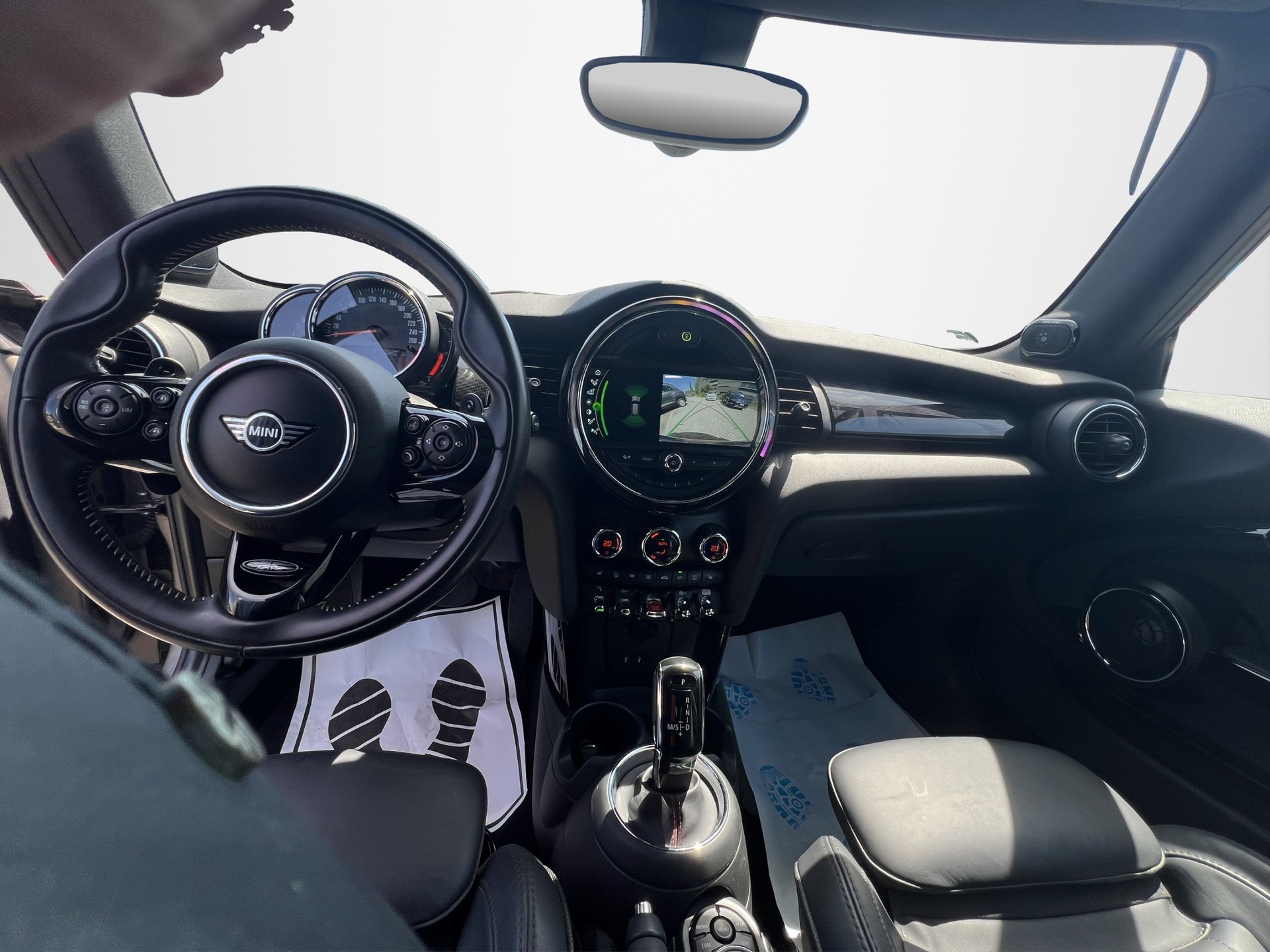 MINI Cooper S Trafalgar-image-12