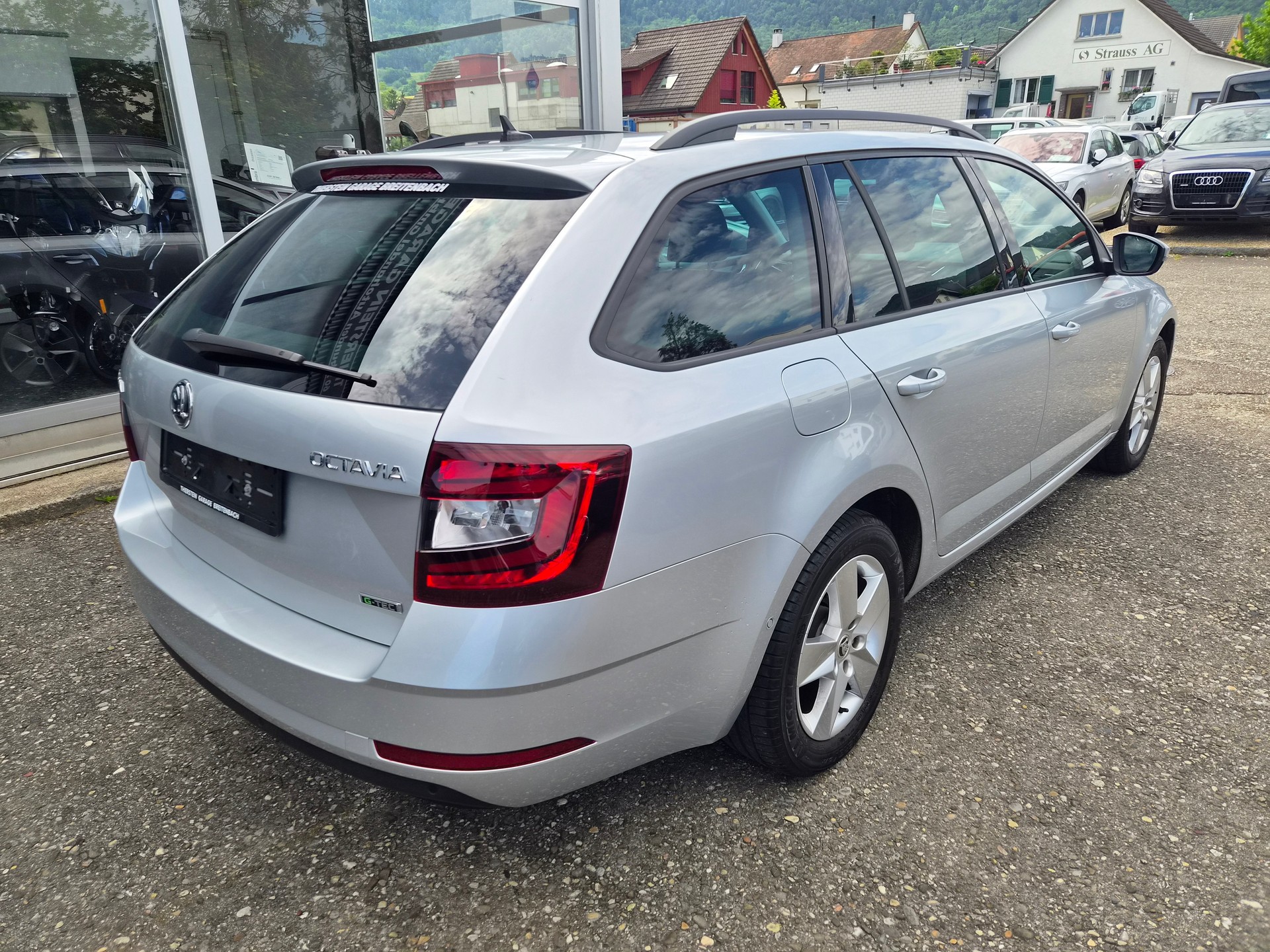 SKODA Octavia 1.5 G-tec Style CNG-image-5