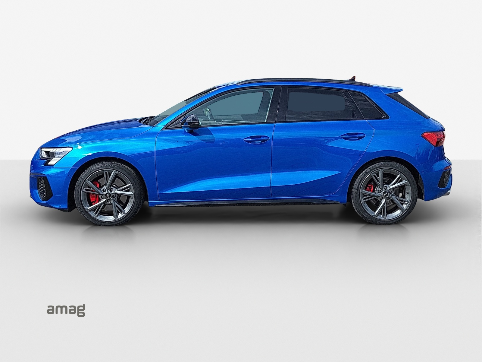 AUDI S3 Sportback 2.0 TFSI quattro S-tronic-showroom-element-1