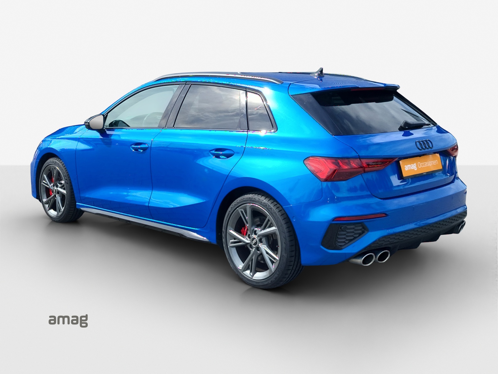 AUDI S3 Sportback 2.0 TFSI quattro S-tronic-showroom-element-2