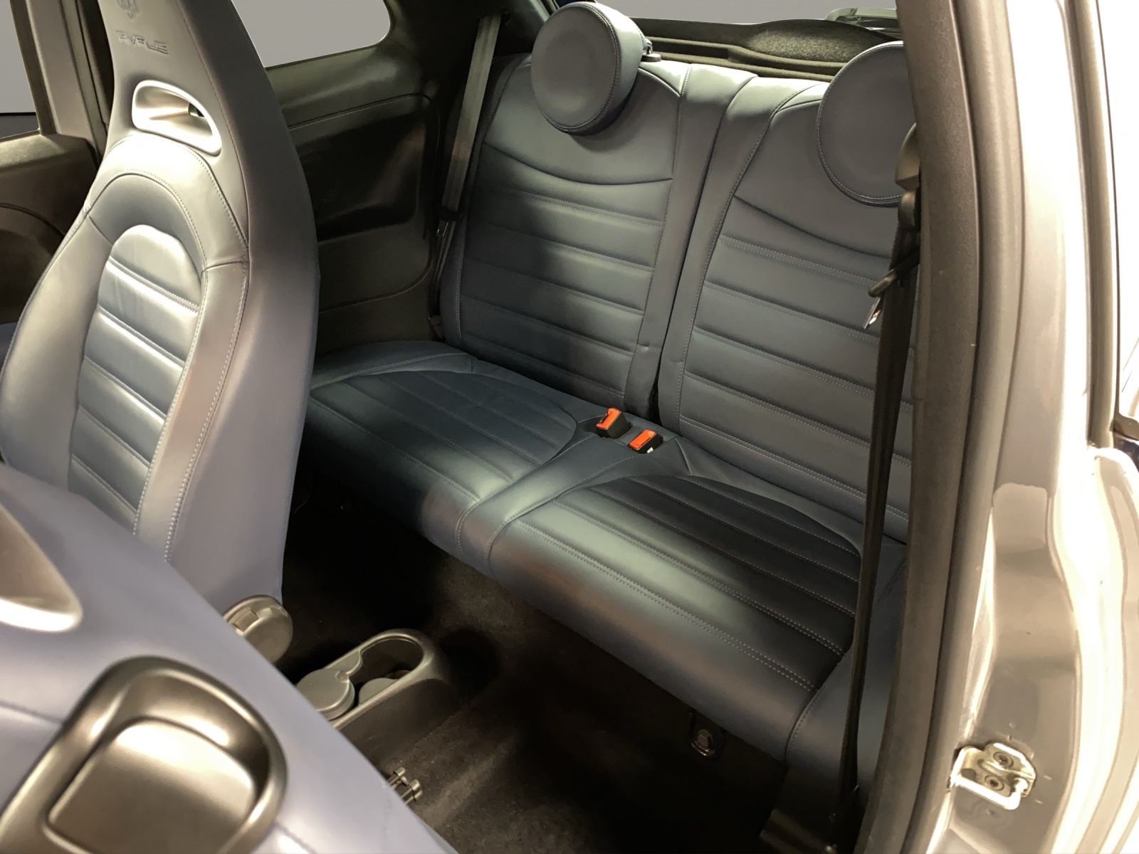 FIAT 695 Abarth 1.4 T-Jet 180 Rival-image-13