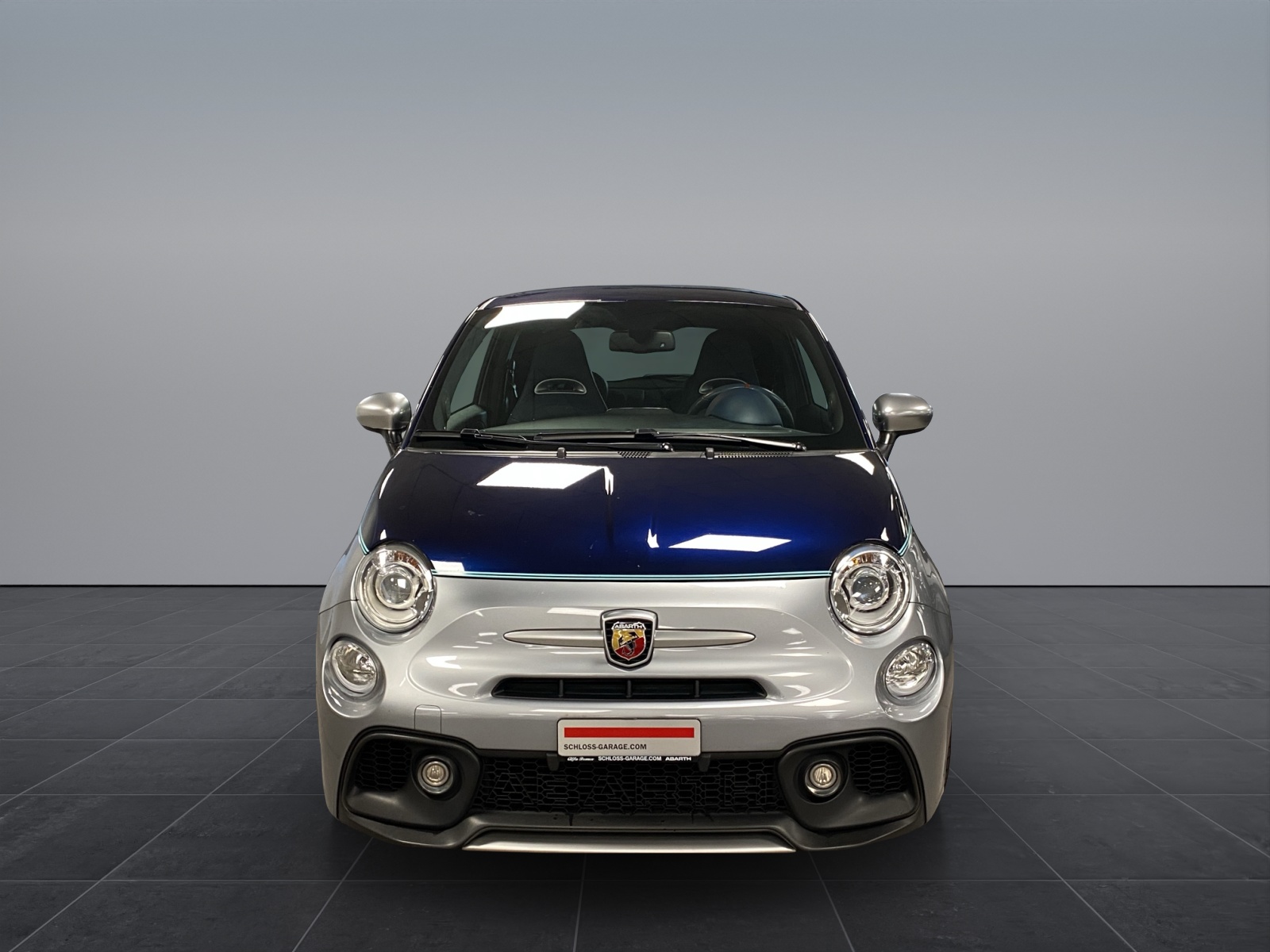 FIAT 695 Abarth 1.4 T-Jet 180 Rival-showroom-element-1