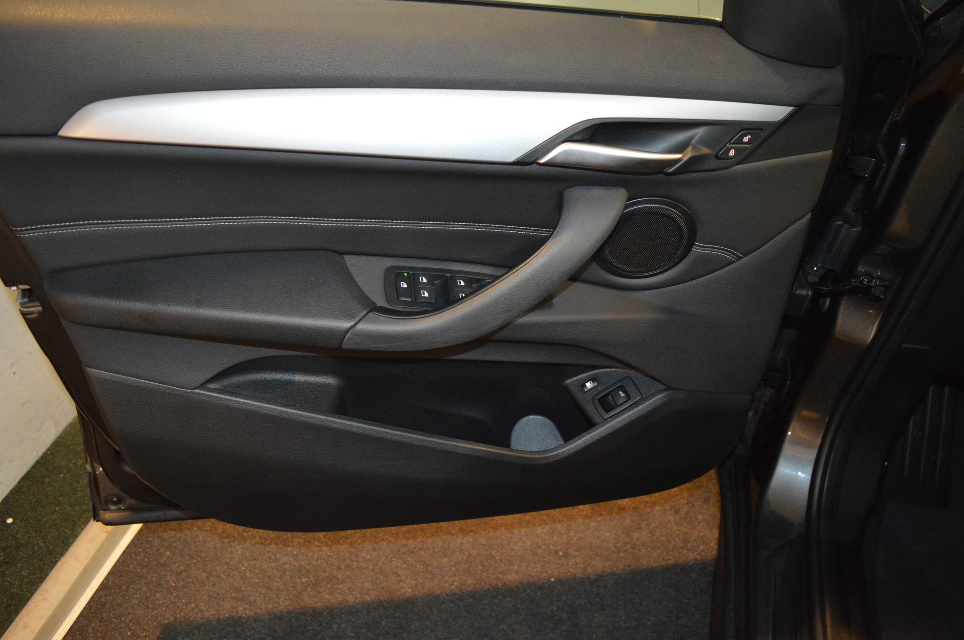 BMW X1 xDrive 25e Travel Edition Steptronic-image-23