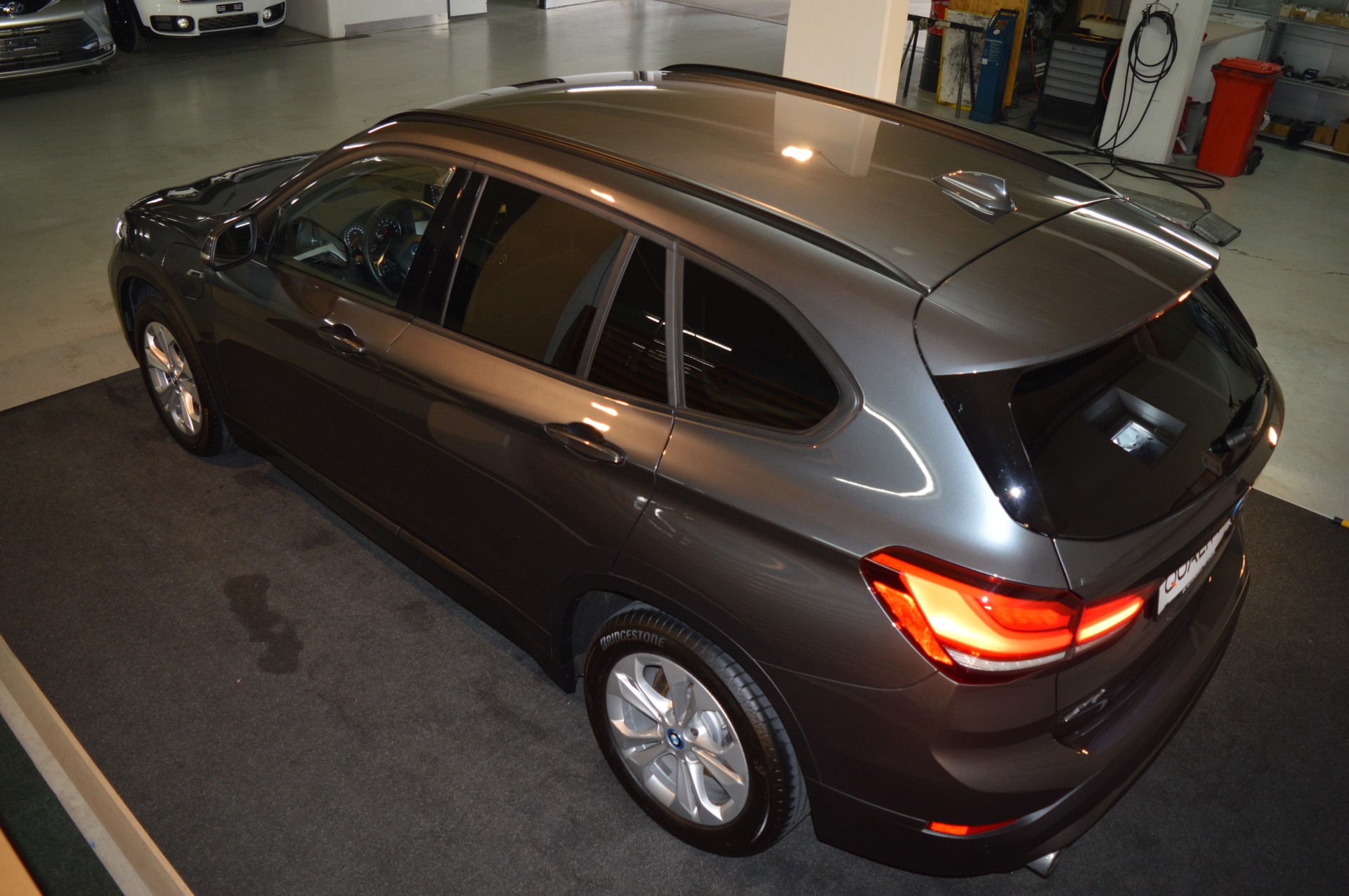 BMW X1 xDrive 25e Travel Edition Steptronic-image-4