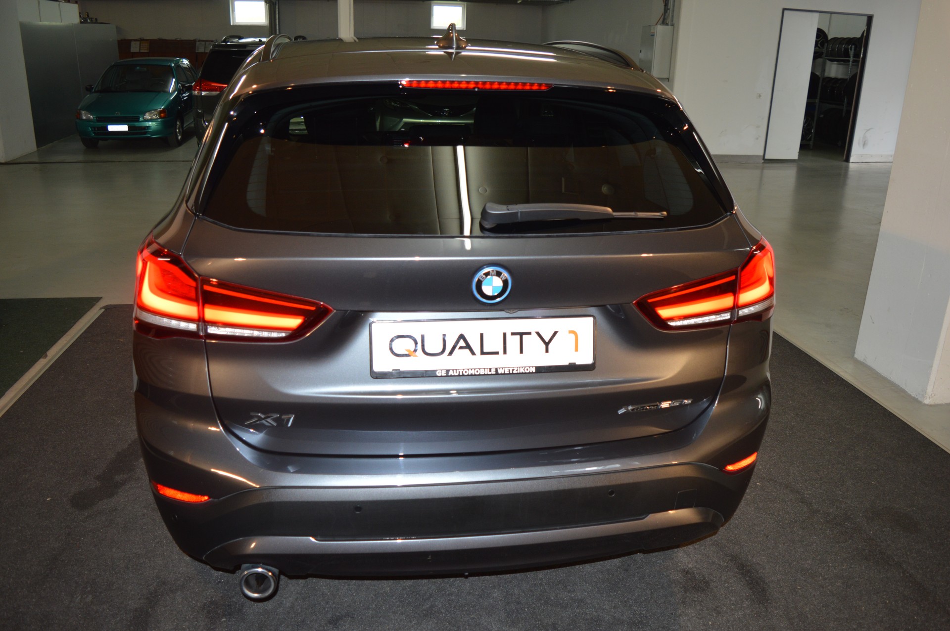 BMW X1 xDrive 25e Travel Edition Steptronic-image-13