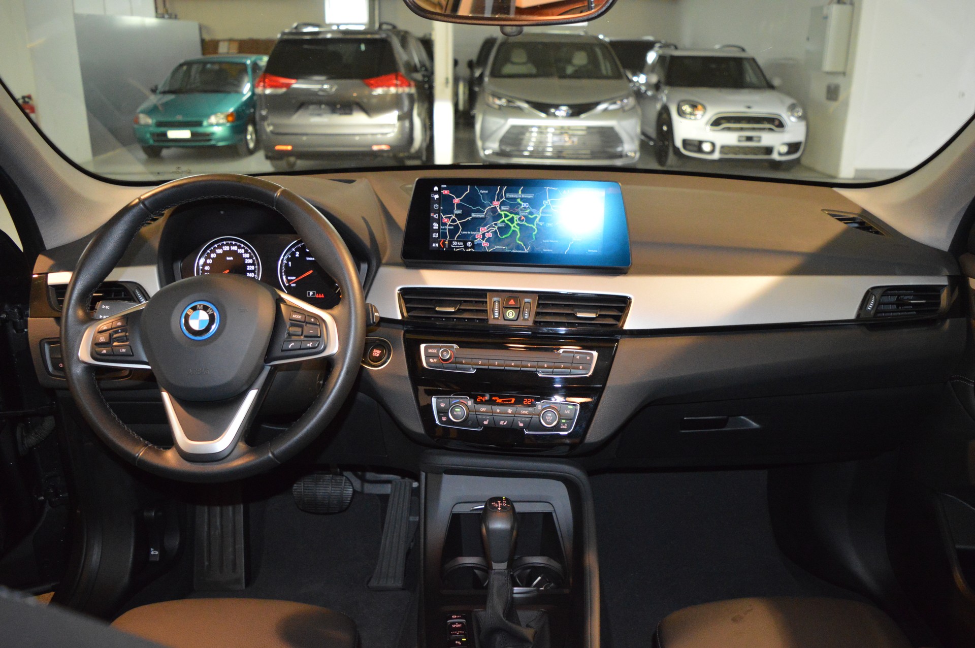 BMW X1 xDrive 25e Travel Edition Steptronic-image-14